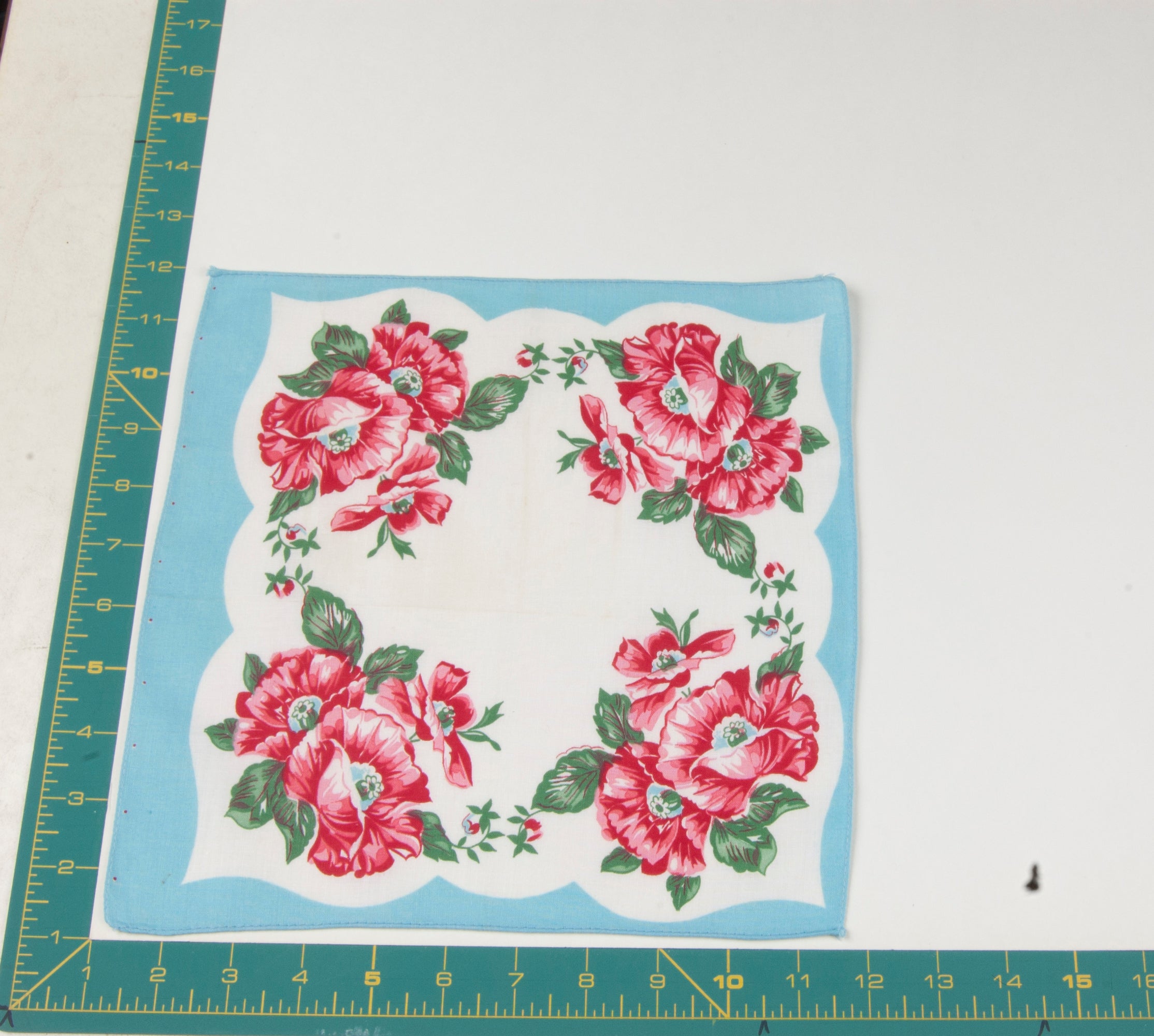 Floral vintage handkerchief - h0548