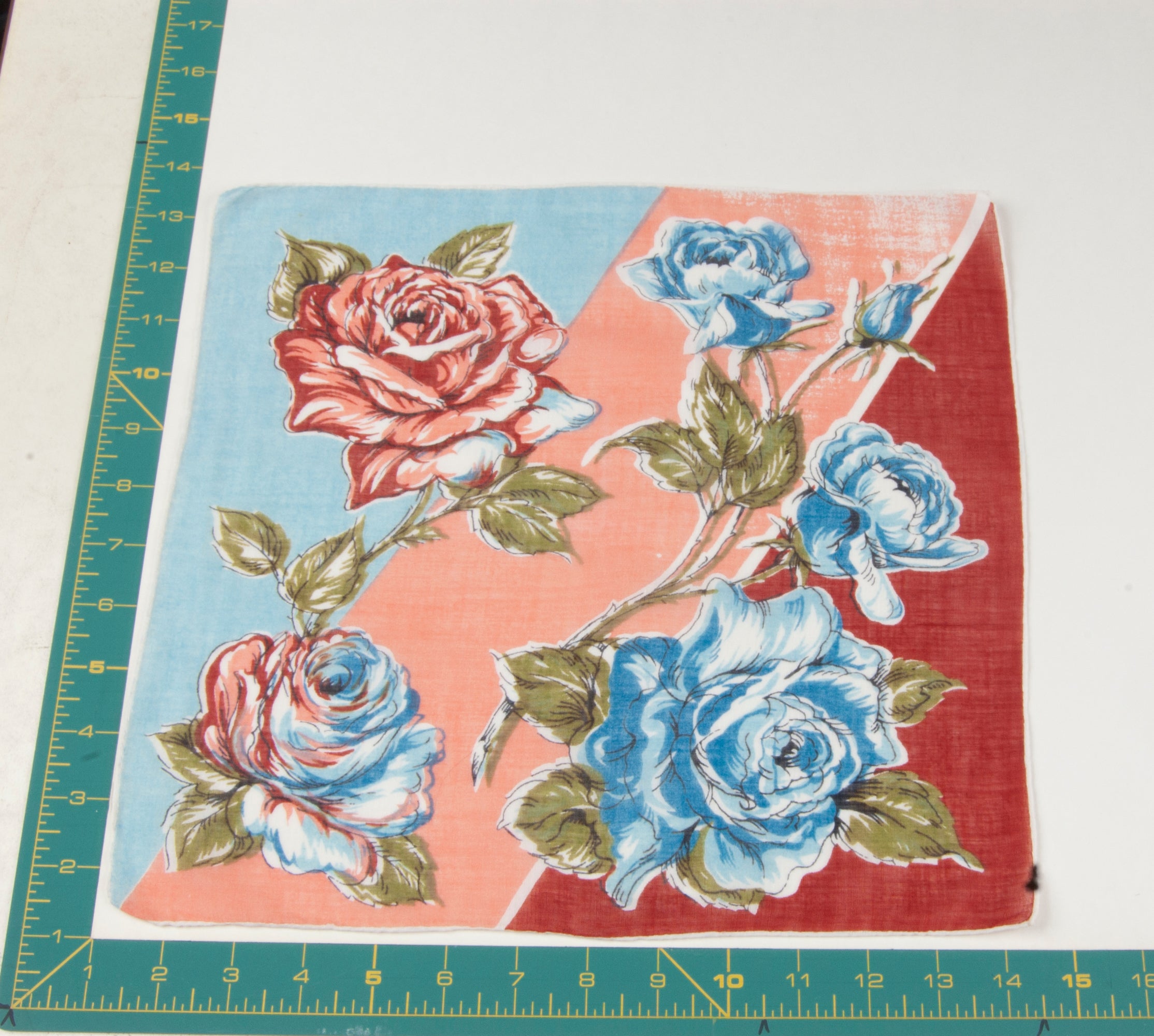 Floral vintage handkerchief - h0574