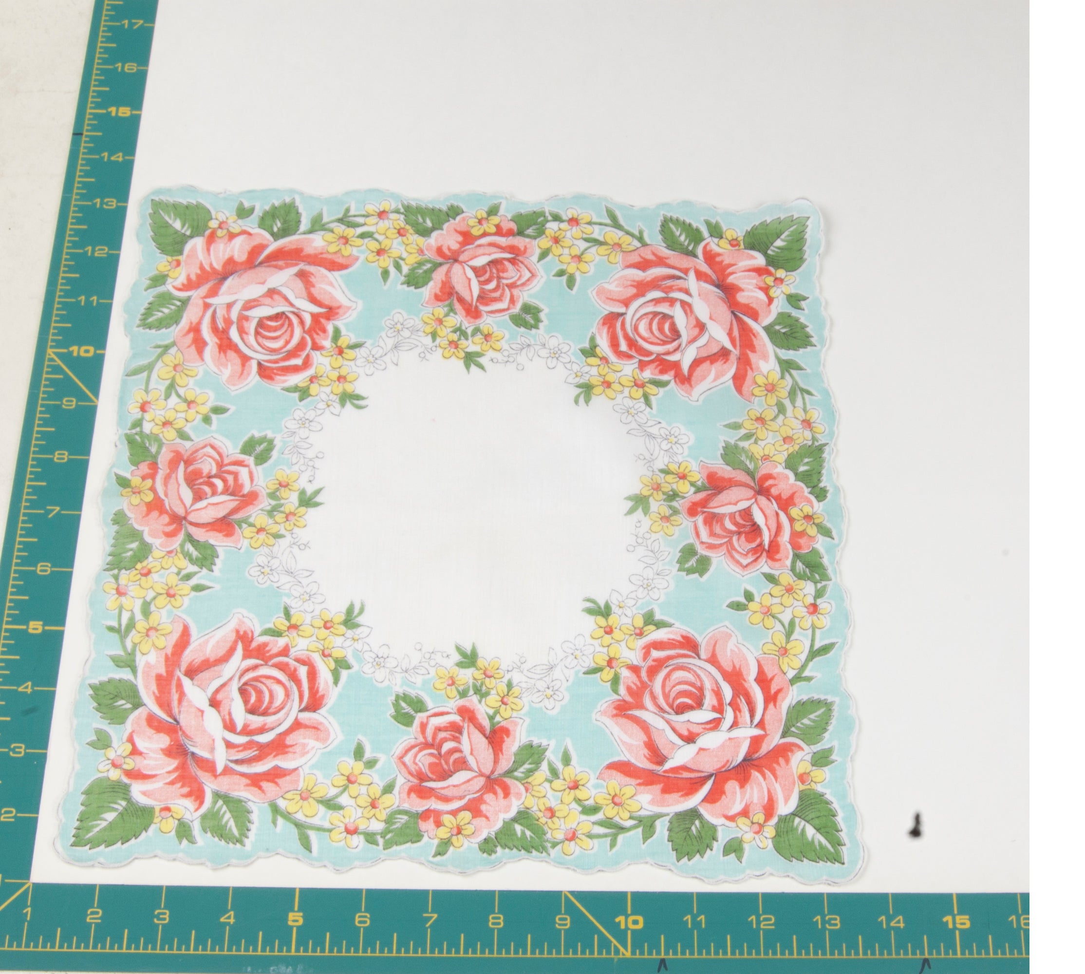 Floral vintage handkerchief - h0577