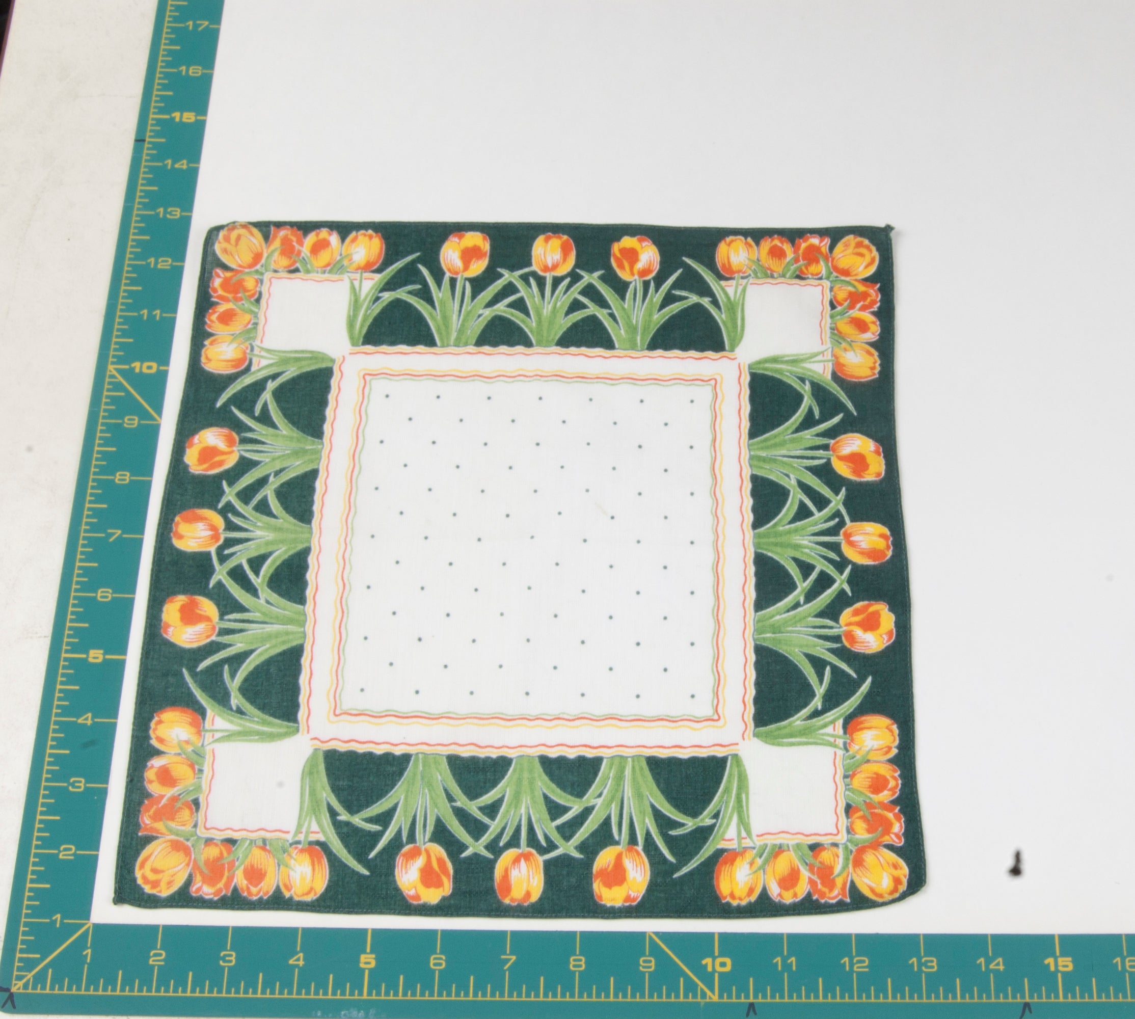 Floral vintage handkerchief - h0585