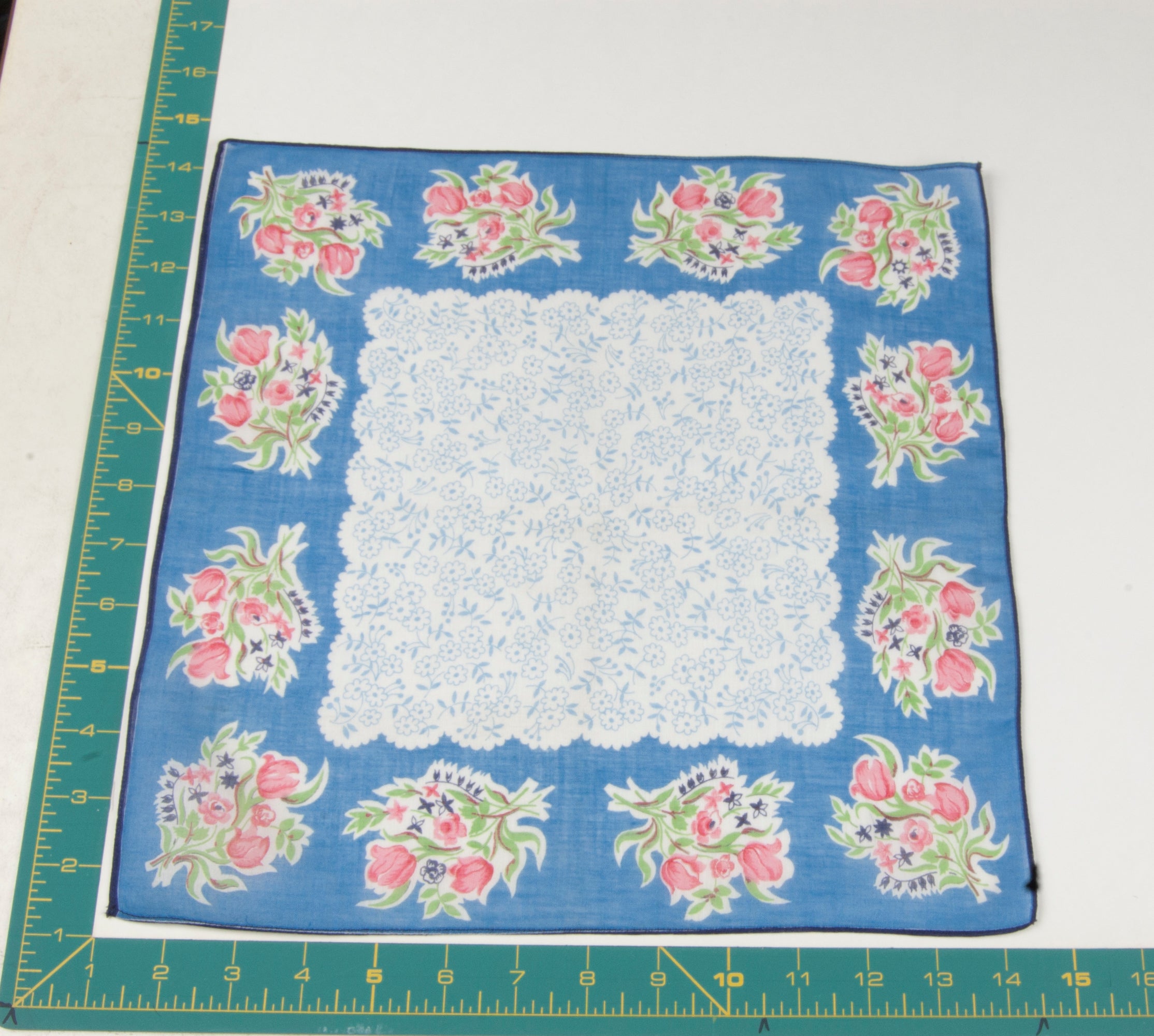 Floral vintage handkerchief - h0595