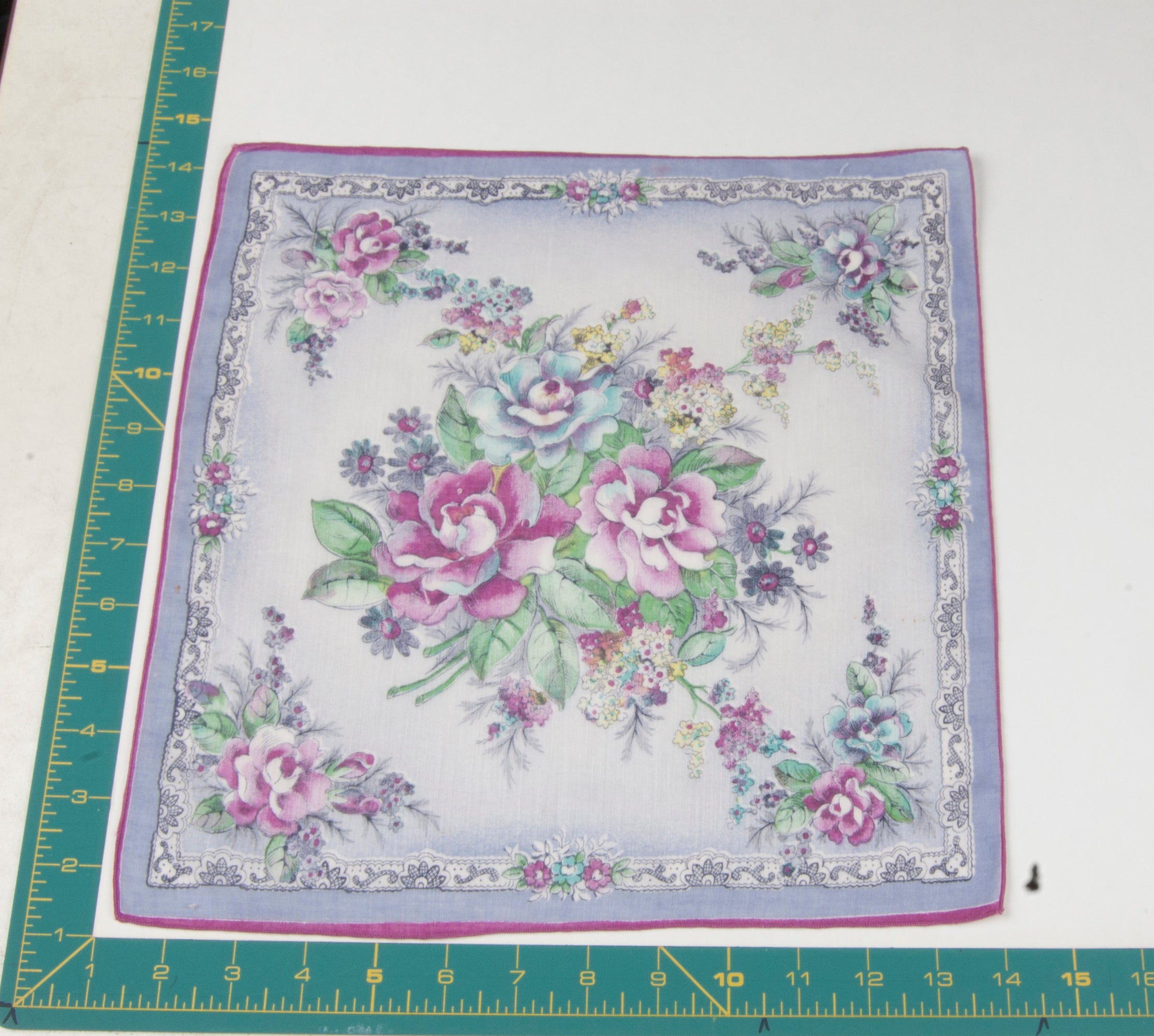 Floral vintage handkerchief - h0605