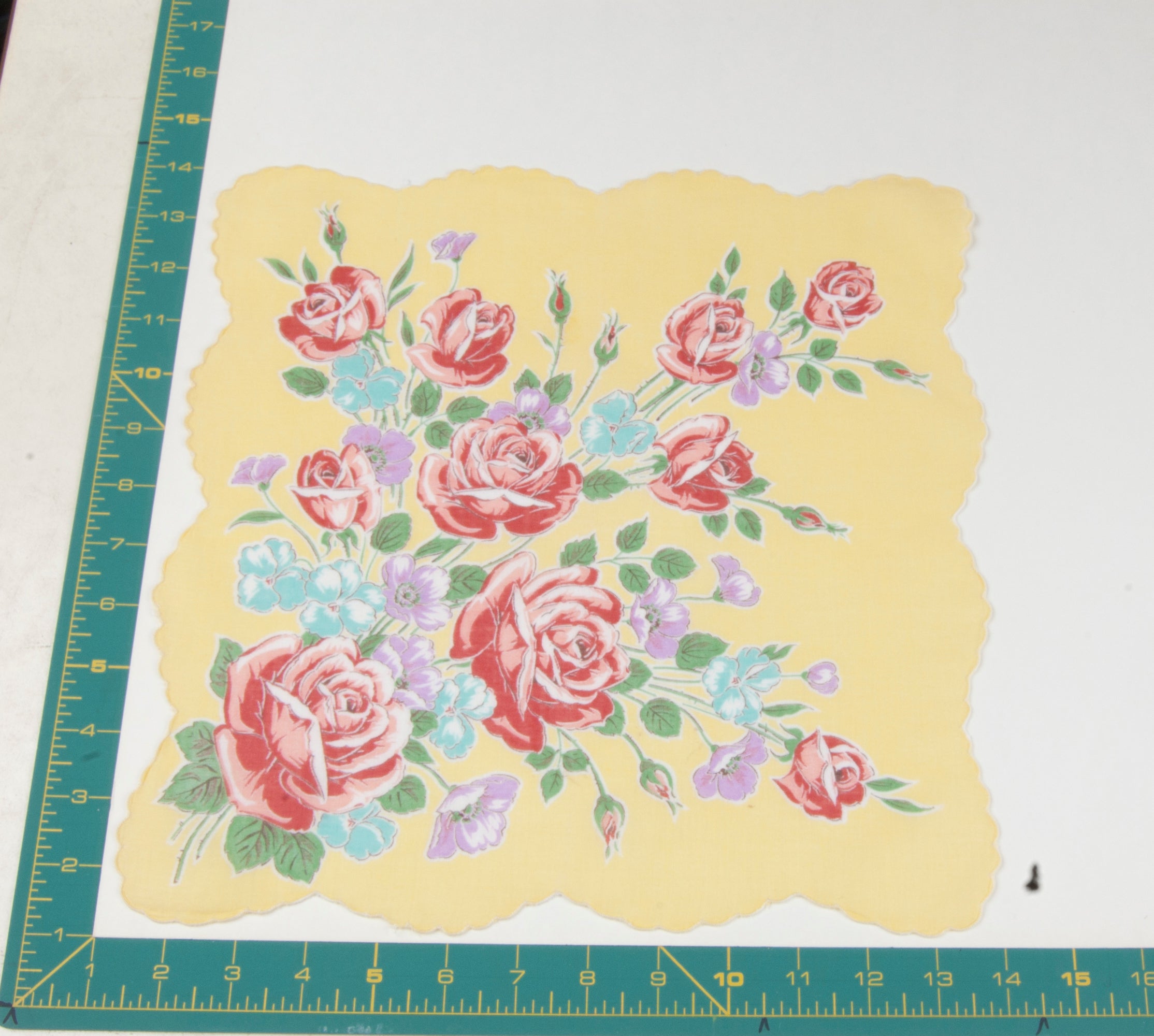 Floral vintage handkerchief - h0612