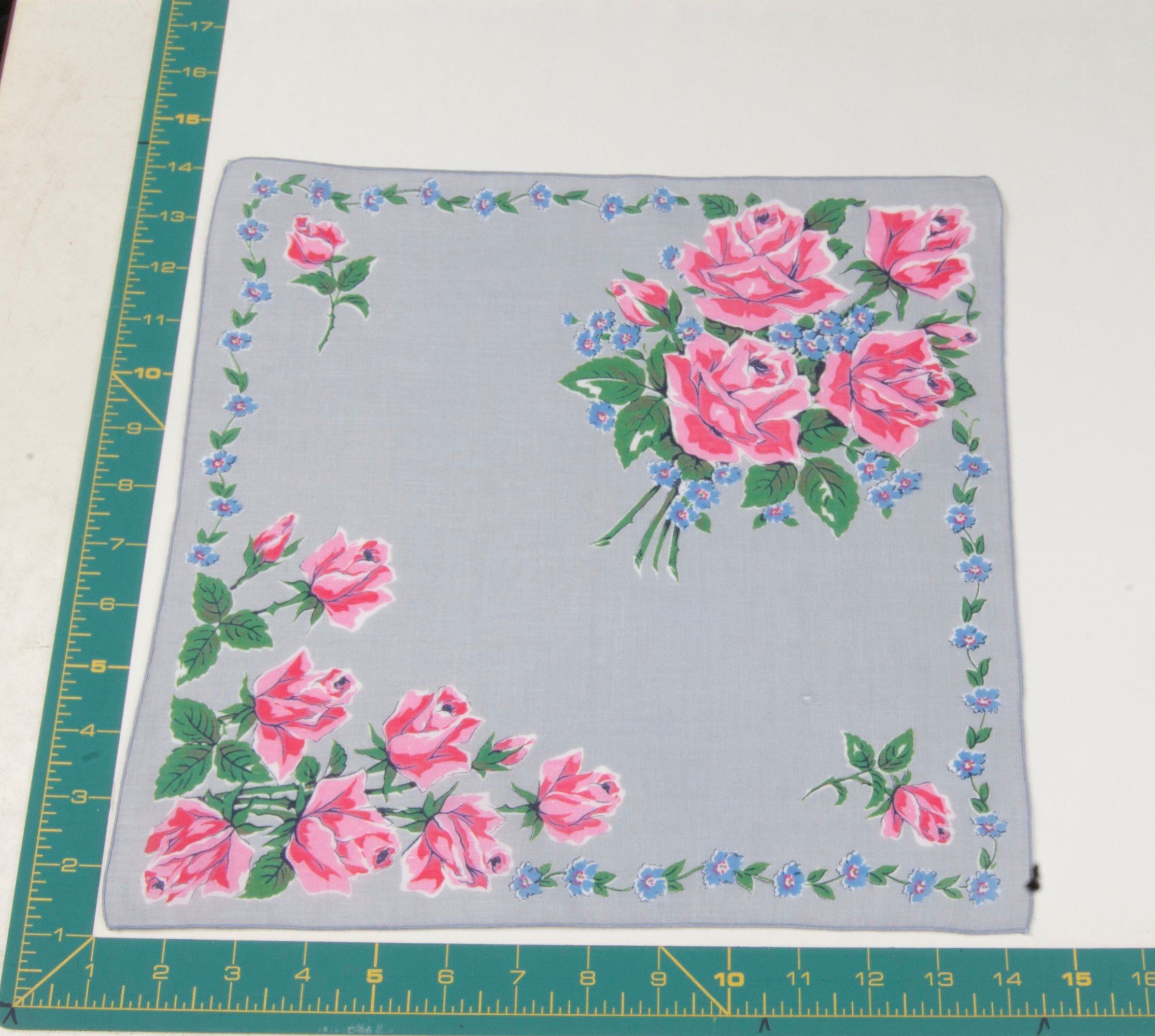 Floral vintage handkerchief - h0616