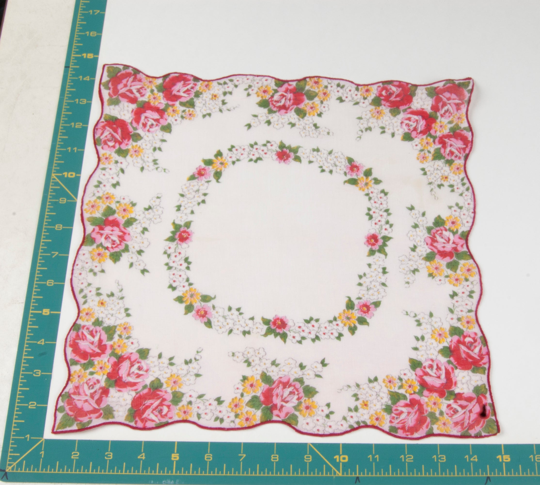 Floral vintage handkerchief - h0622