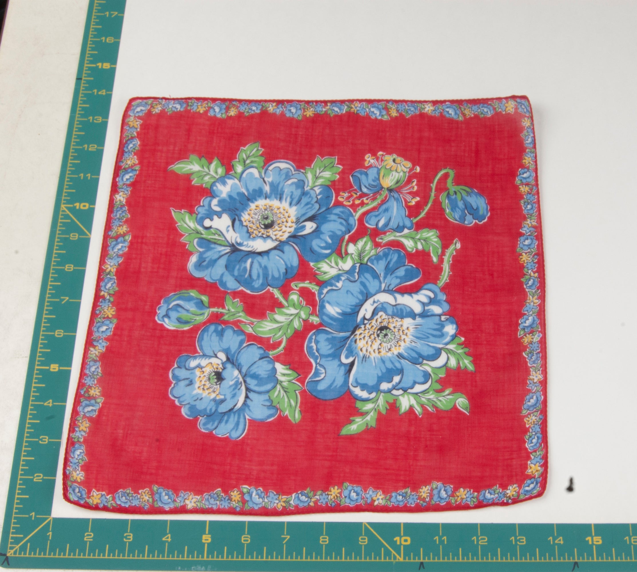 Floral vintage handkerchief - h0653