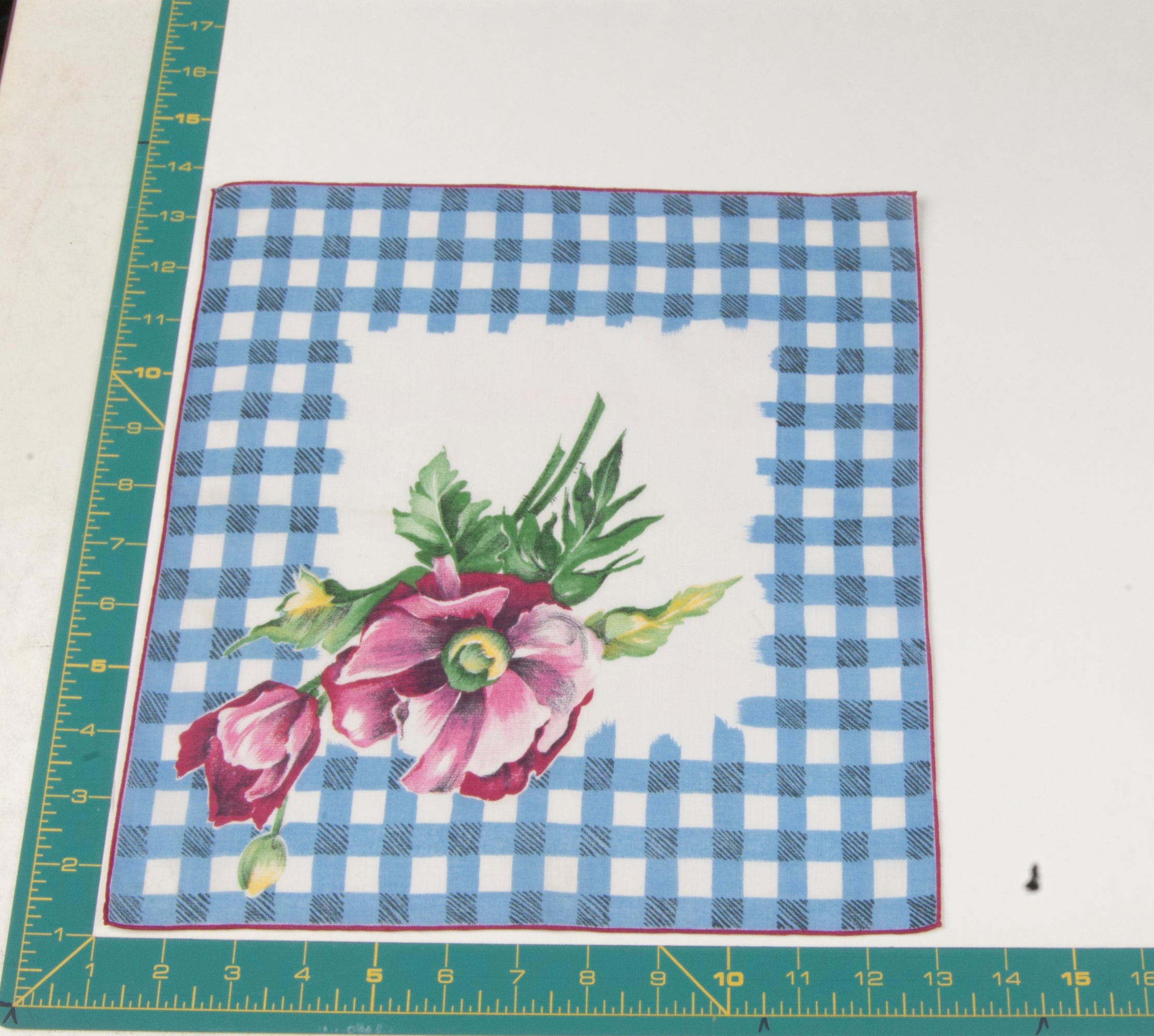 Floral vintage handkerchief - h0661