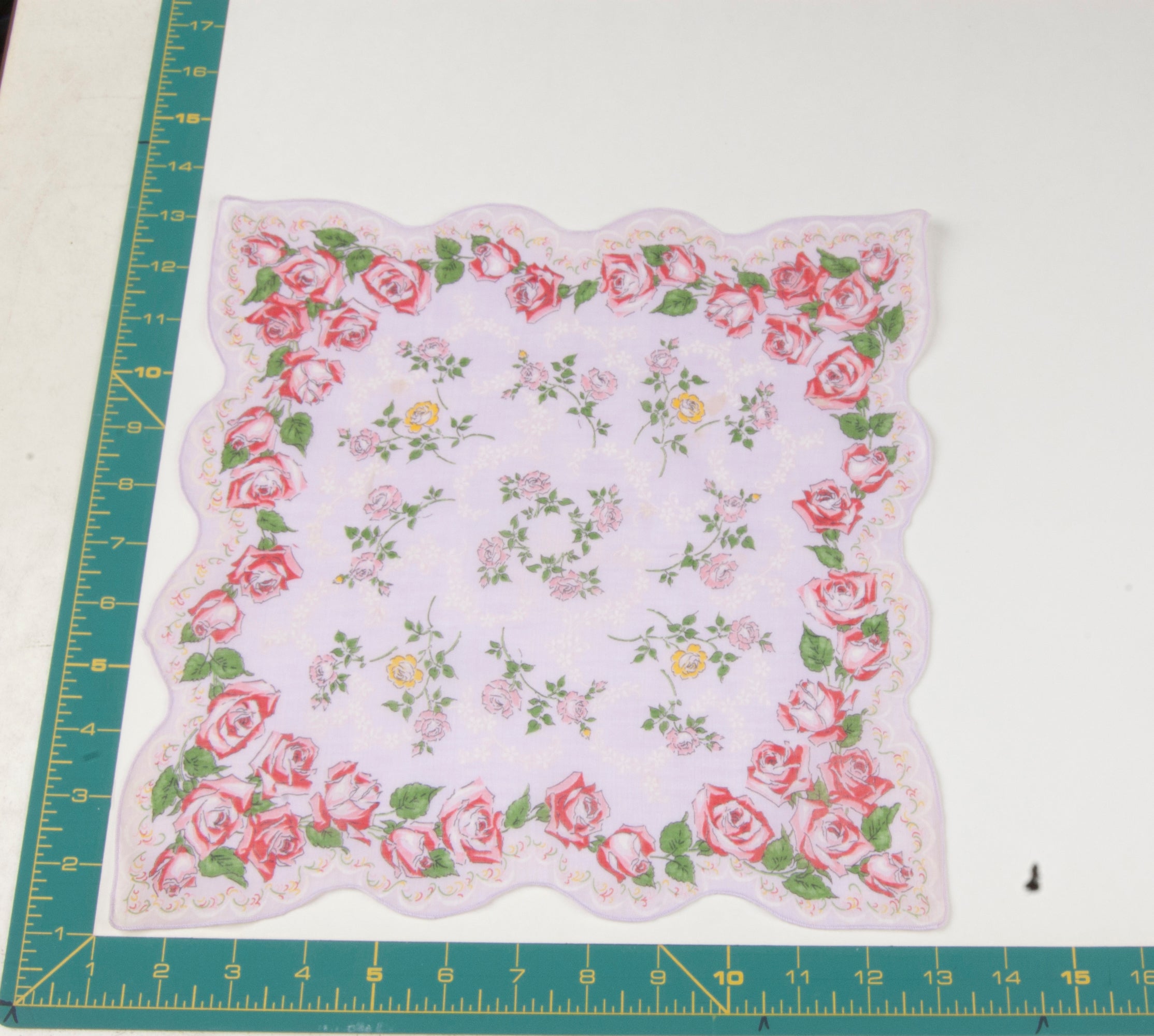 Floral vintage handkerchief - h0695