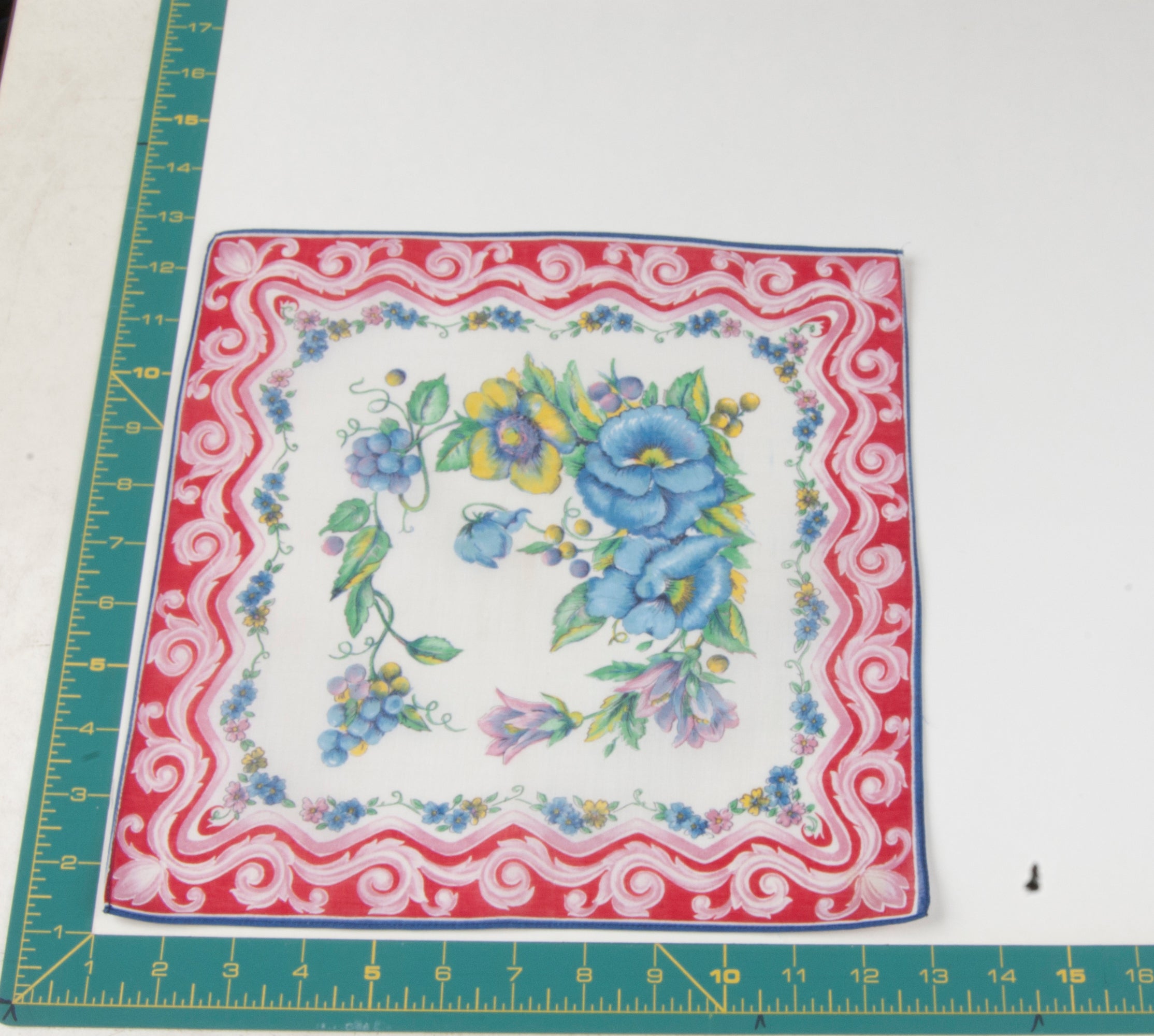 Floral vintage handkerchief - h0707