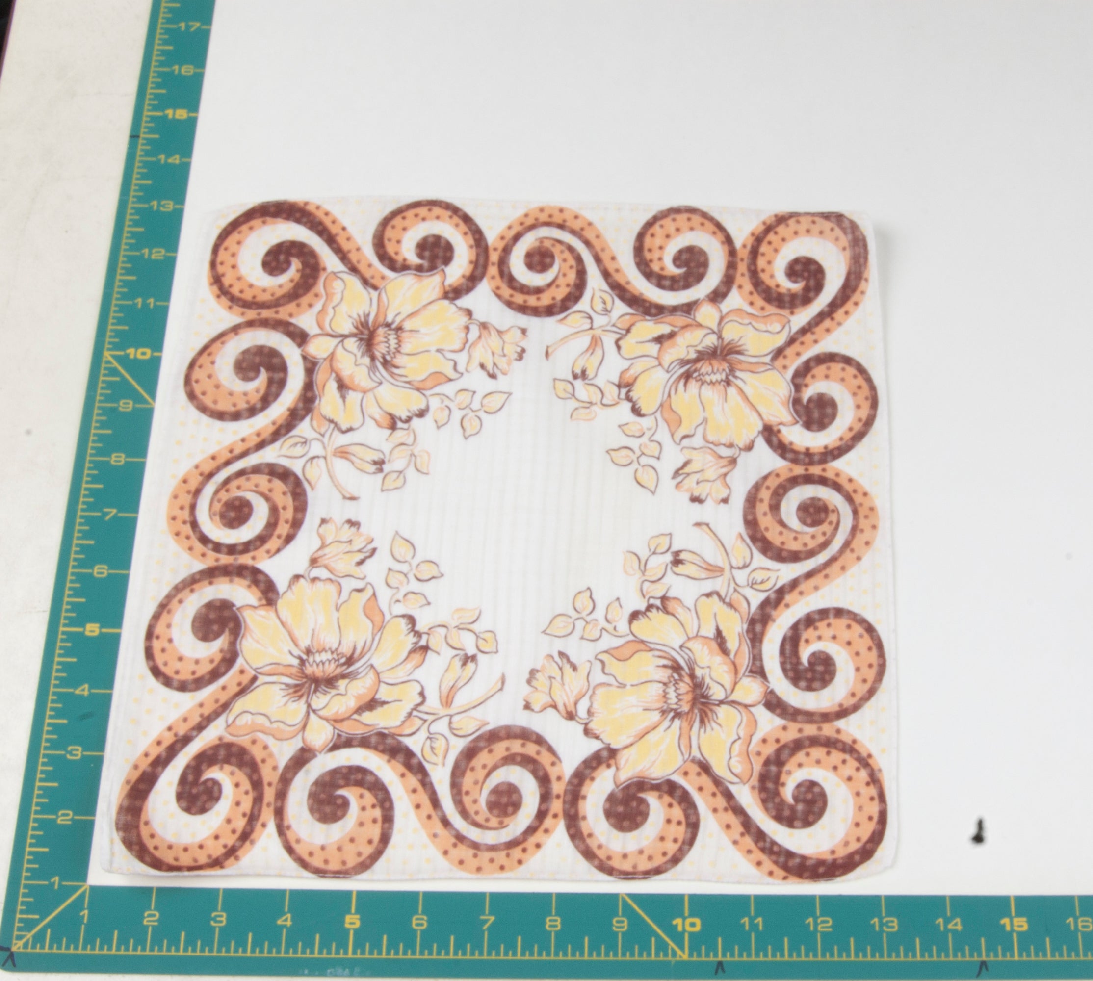 Floral vintage handkerchief - h0714