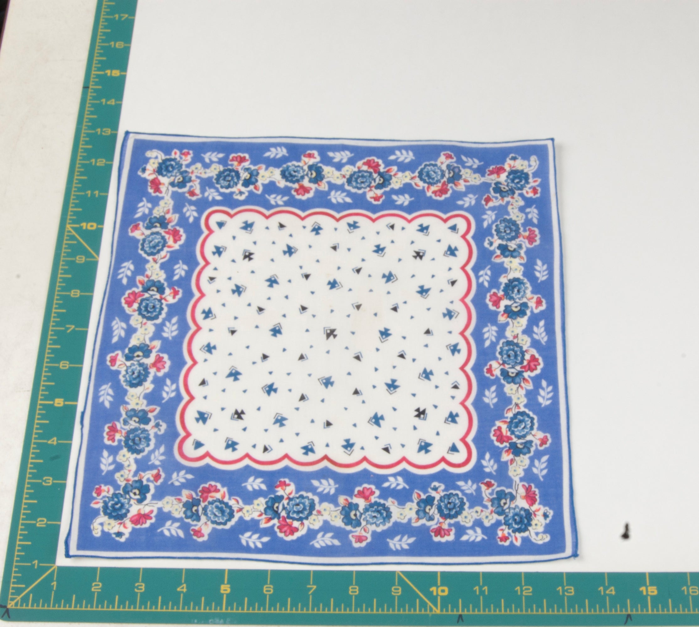 Floral vintage handkerchief - h0723