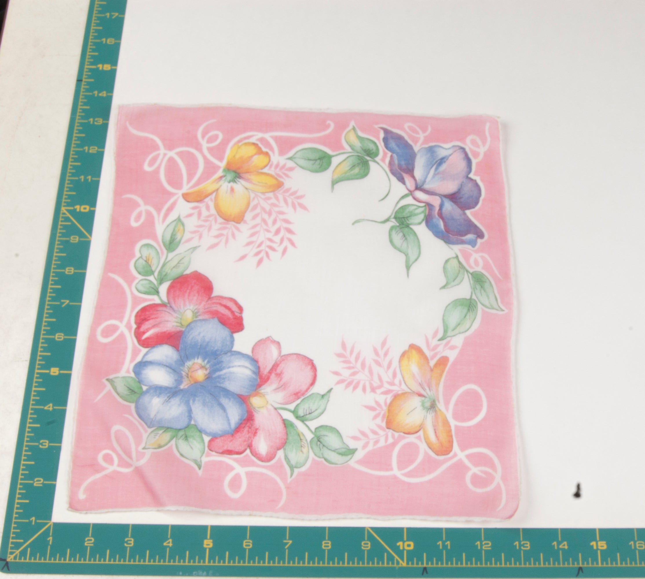 Floral vintage handkerchief - h0738