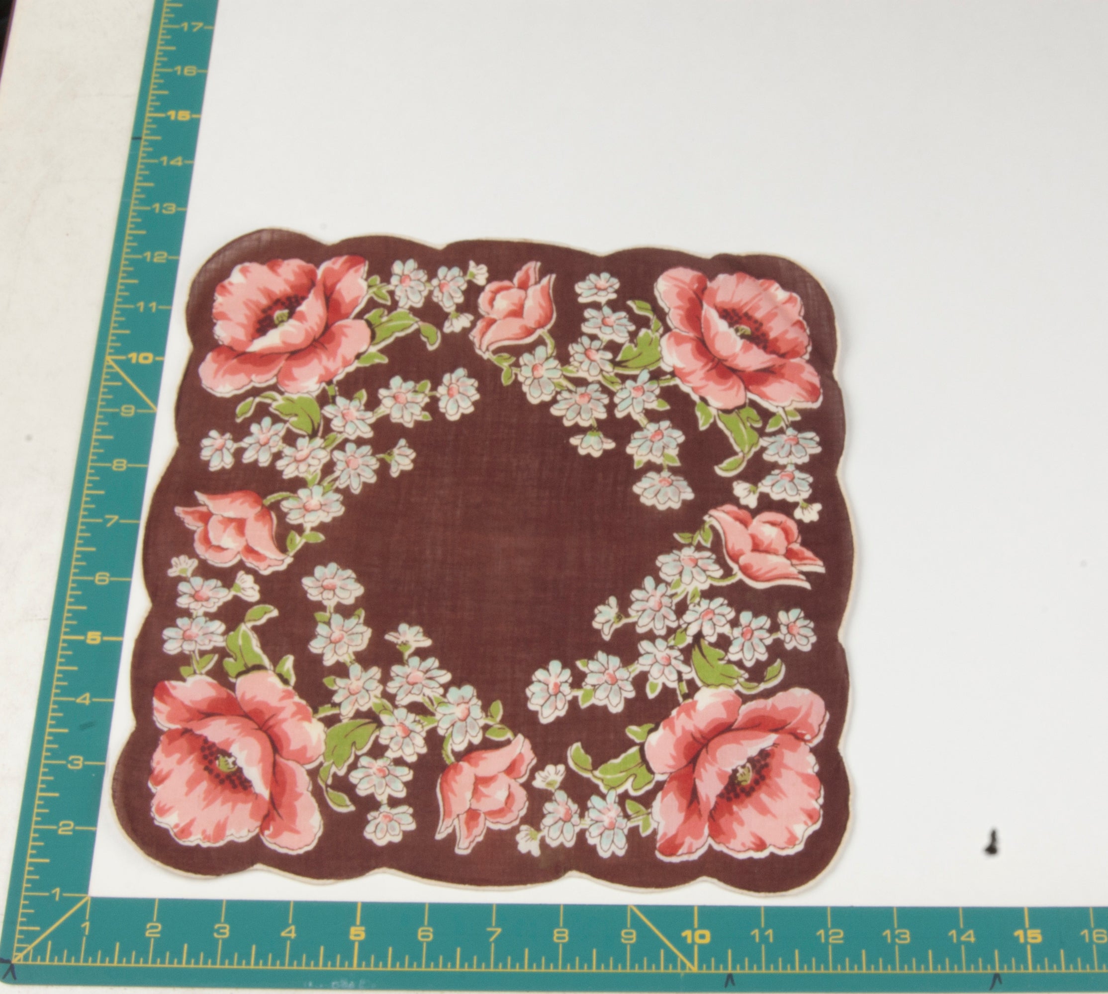 Floral vintage handkerchief - h0739