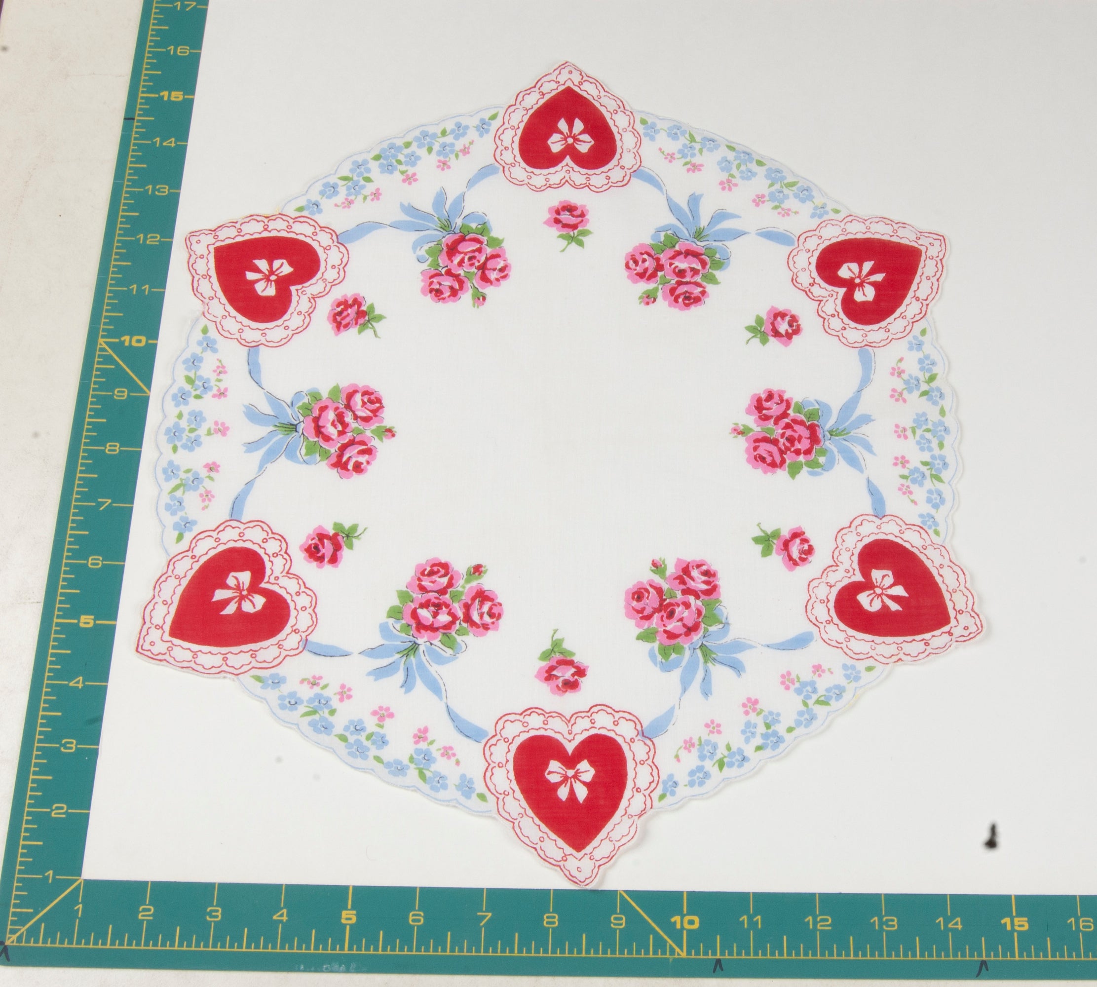 Heart/Valentines handkerchief - h0001