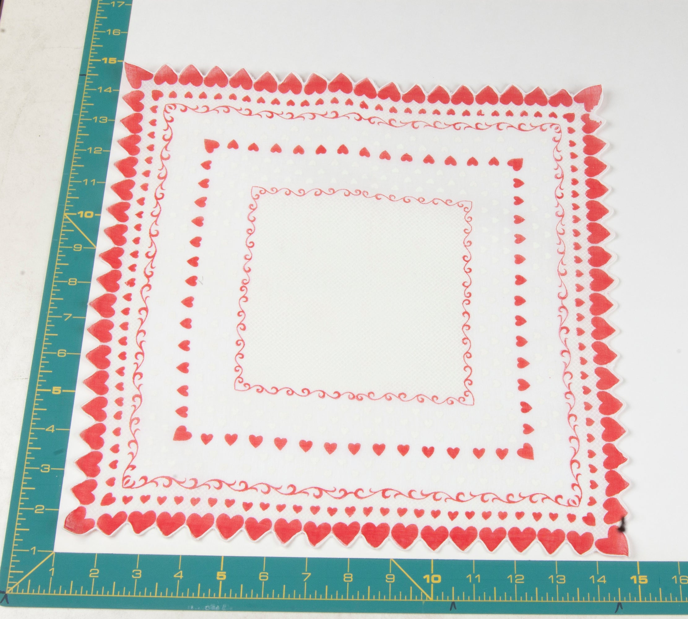 Heart/Valentines vintage handkerchief - h0088
