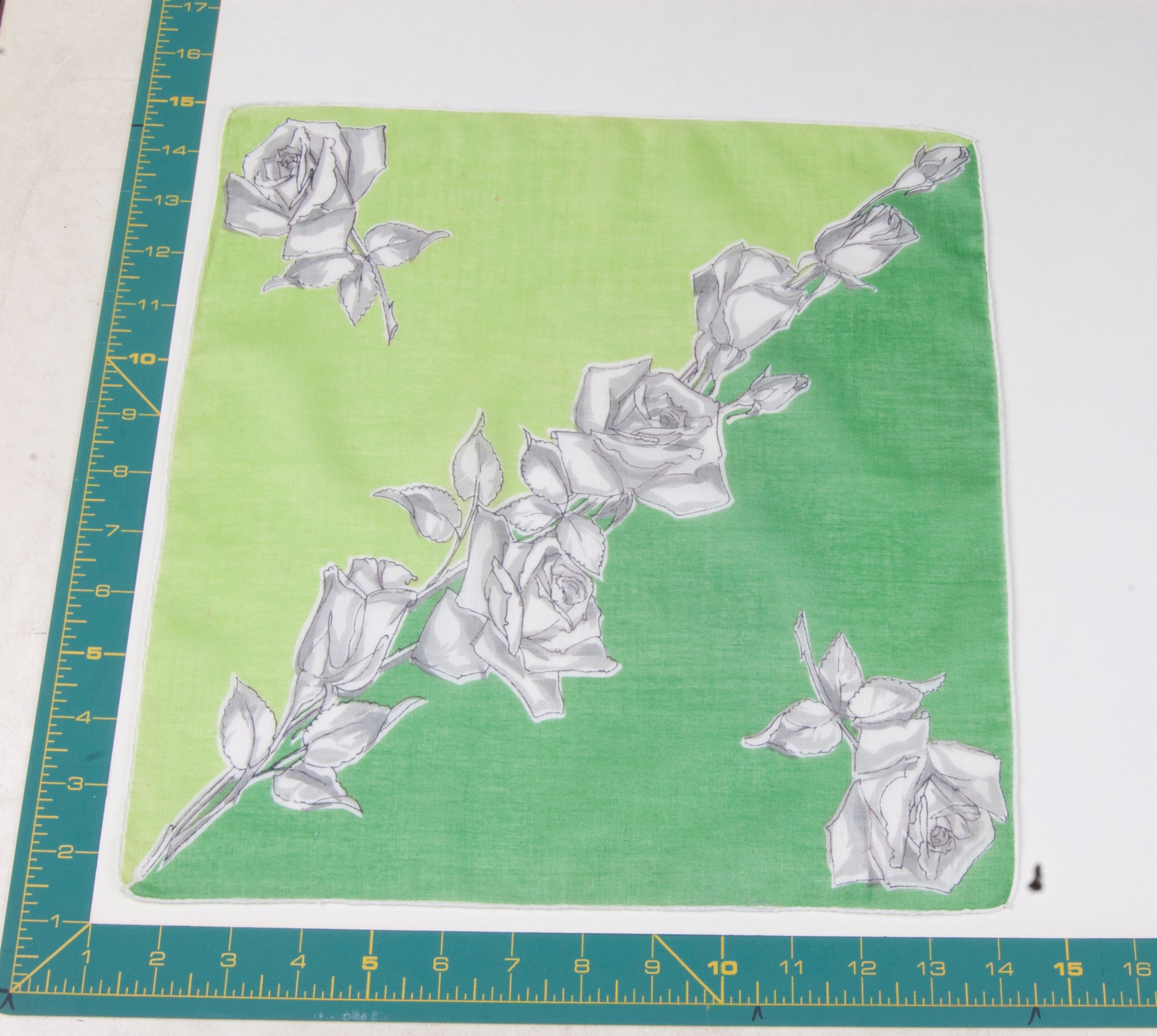 Floral vintage handkerchief - h0161