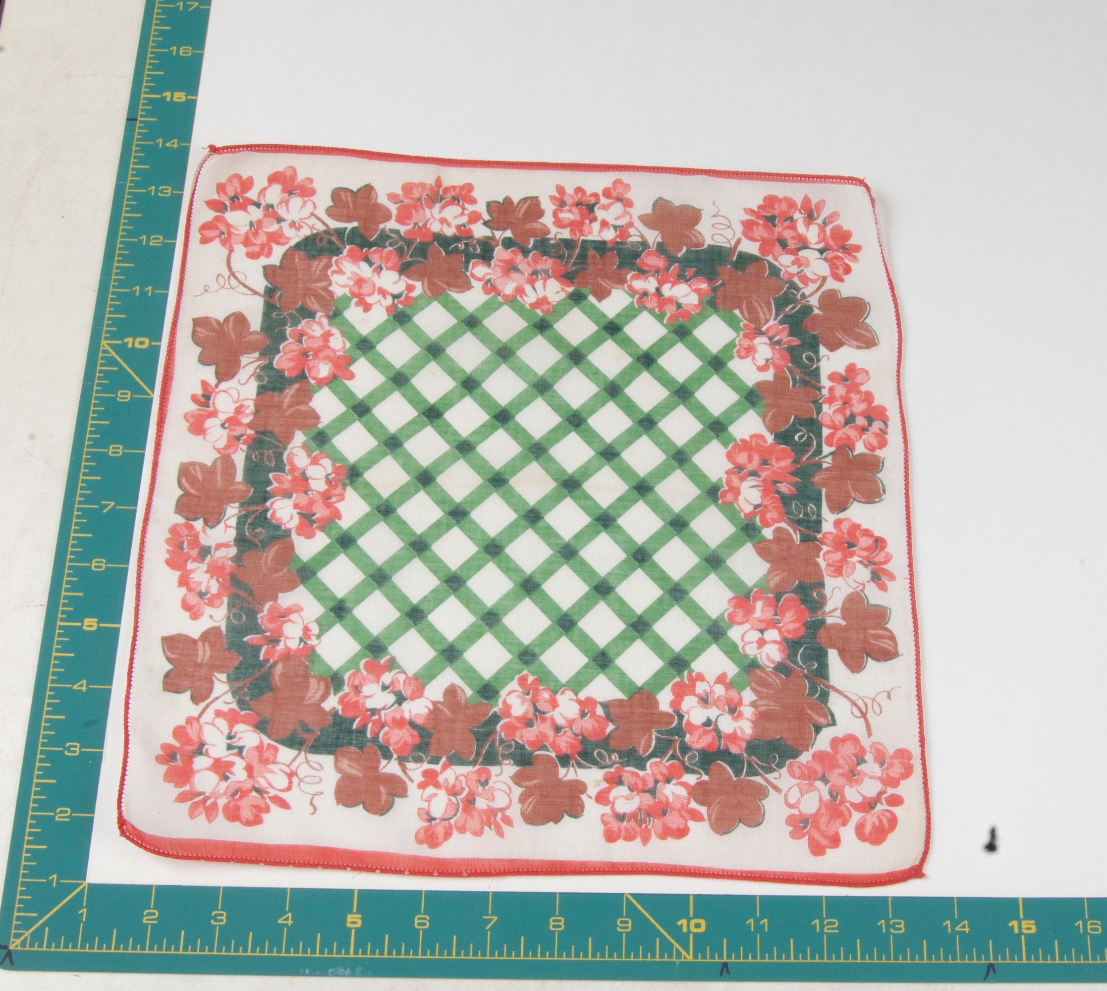 Floral vintage handkerchief - h0163