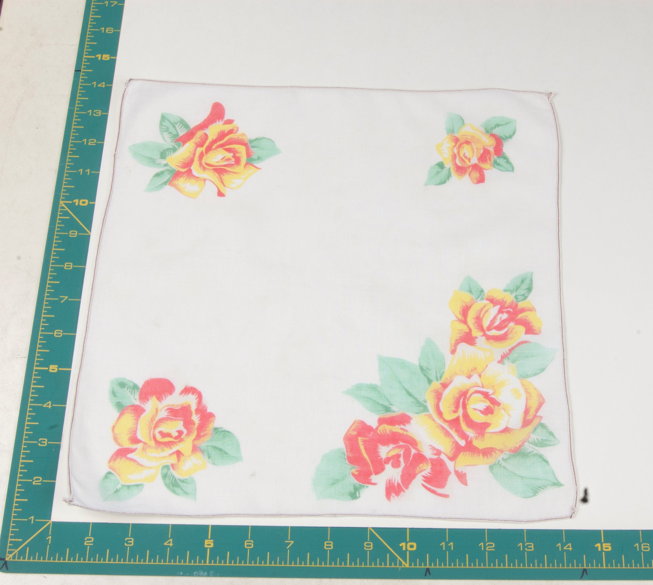 Floral vintage handkerchief - h0169