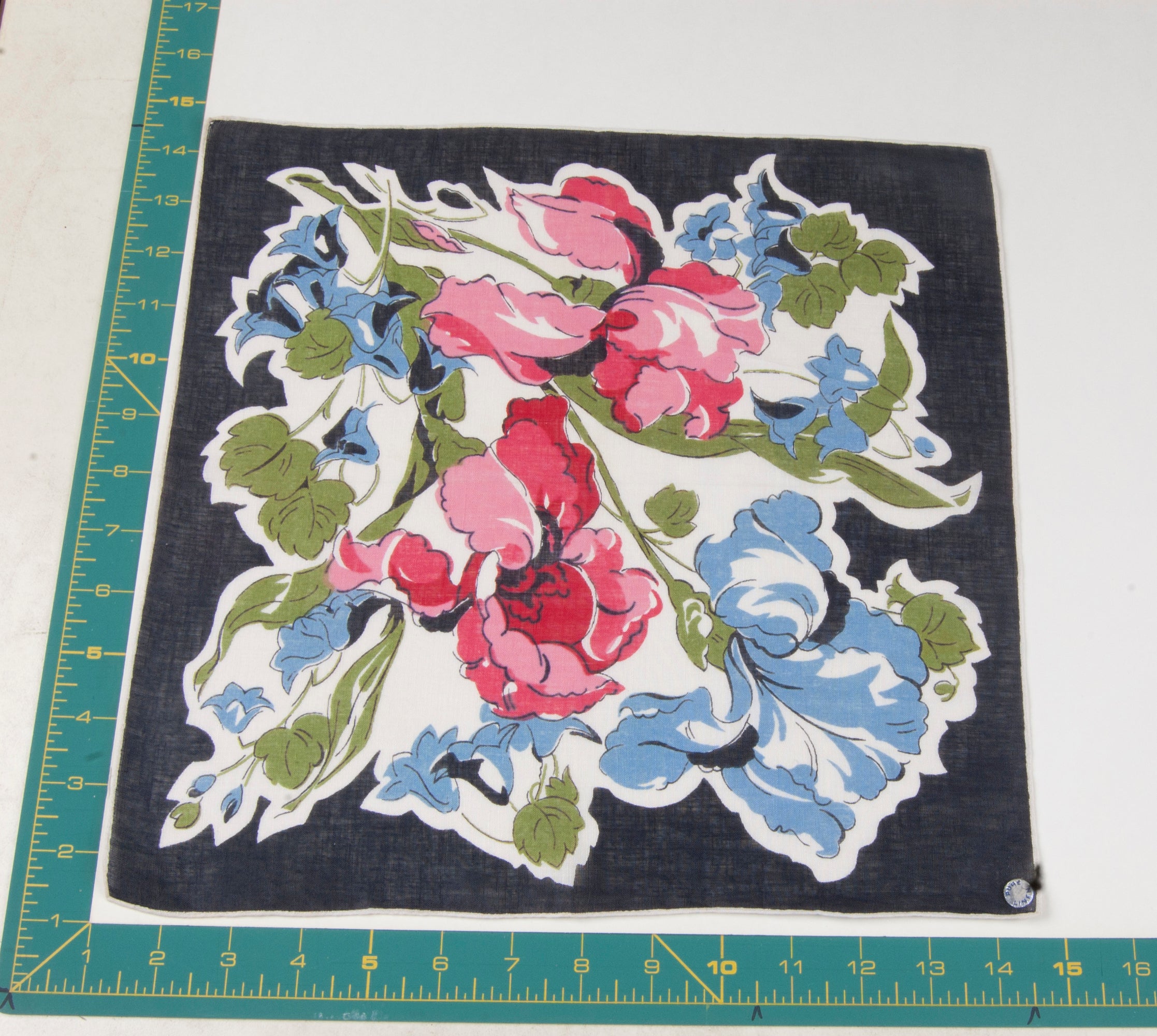 Floral vintage handkerchief - h0181