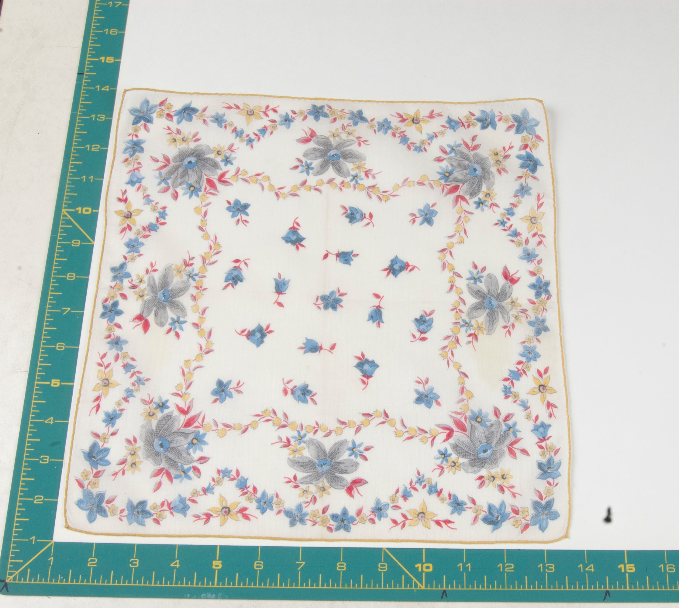Floral vintage handkerchief - h0188