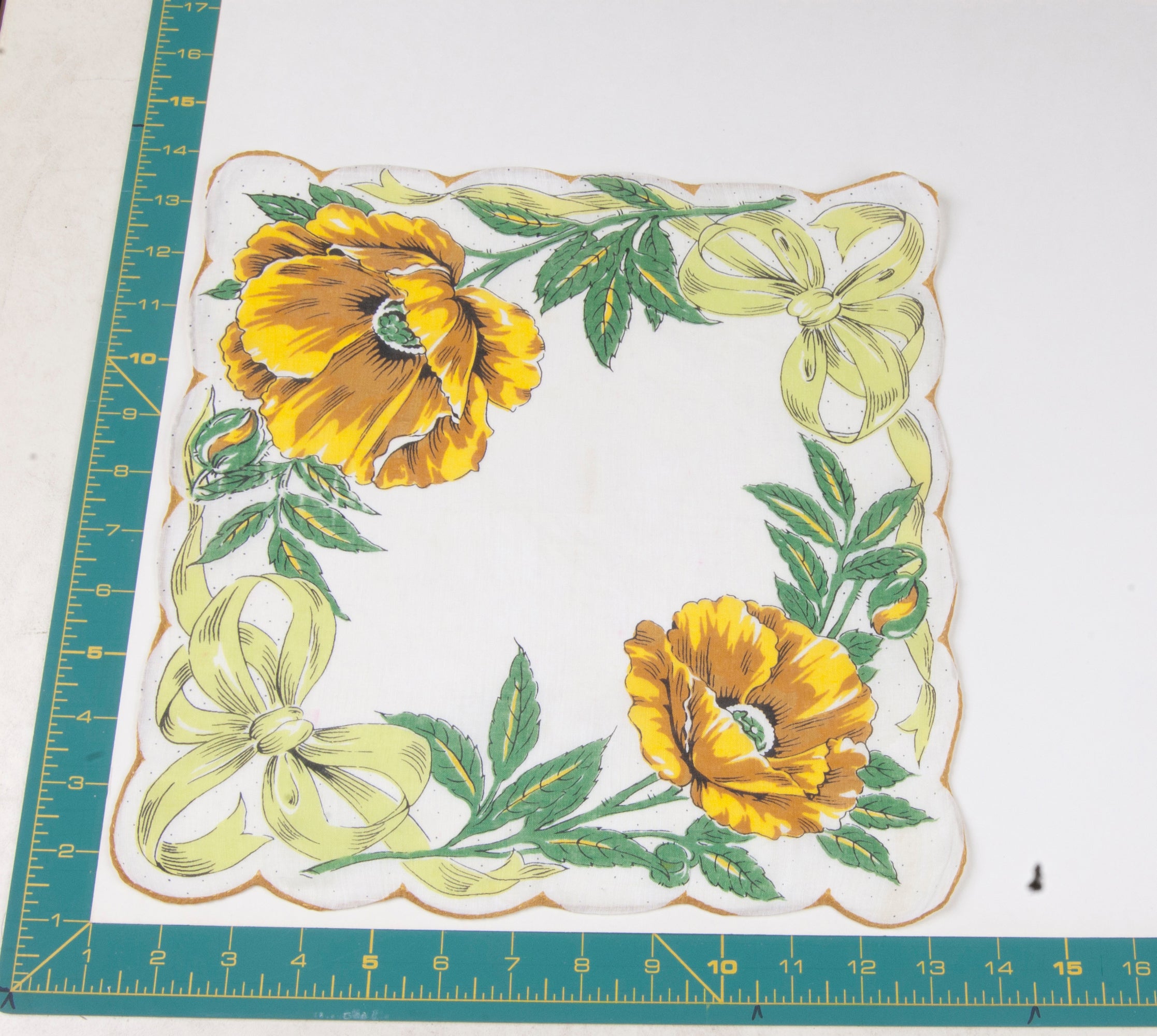 Floral vintage handkerchief - h0191