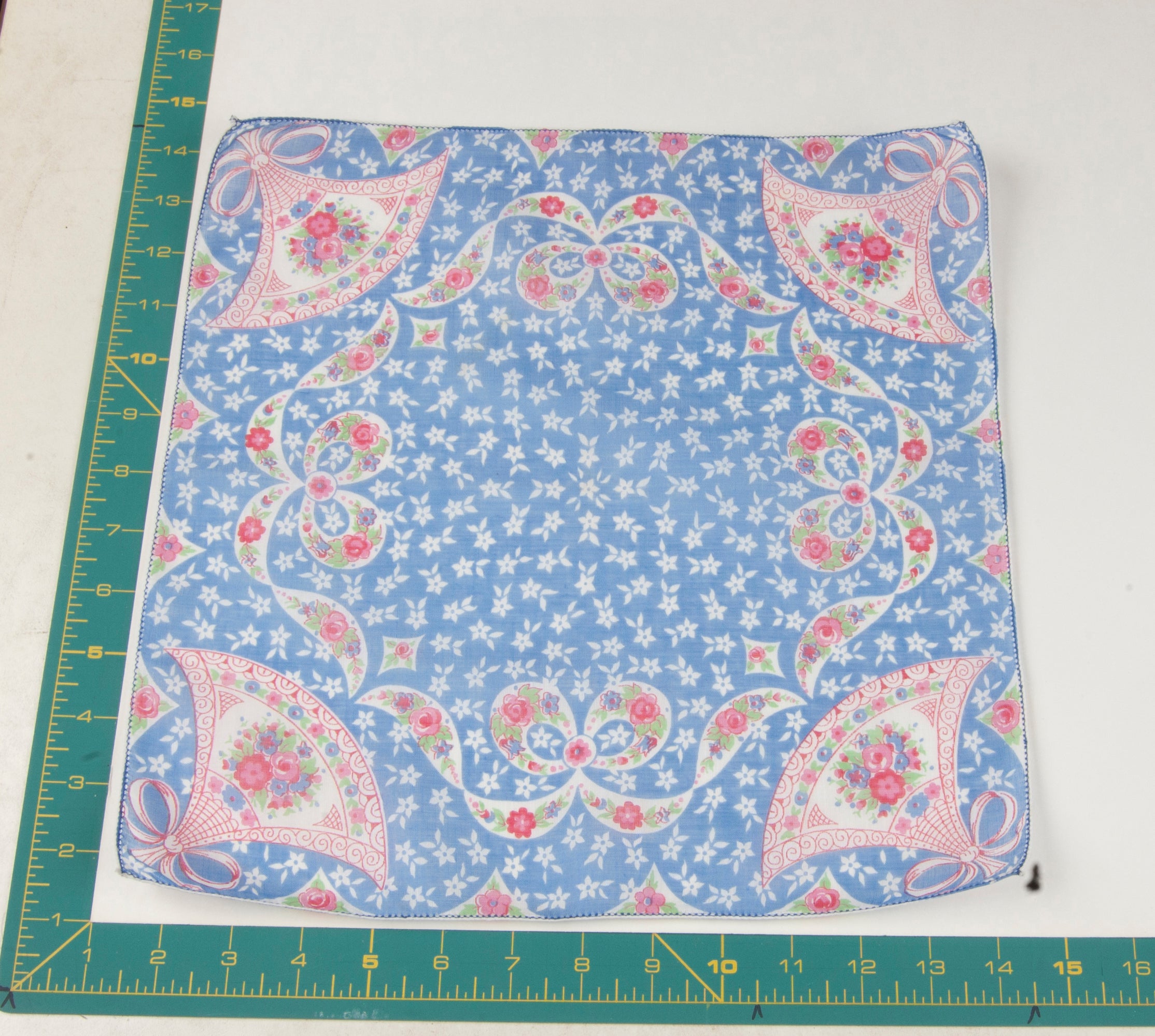 Floral vintage handkerchief - h0200