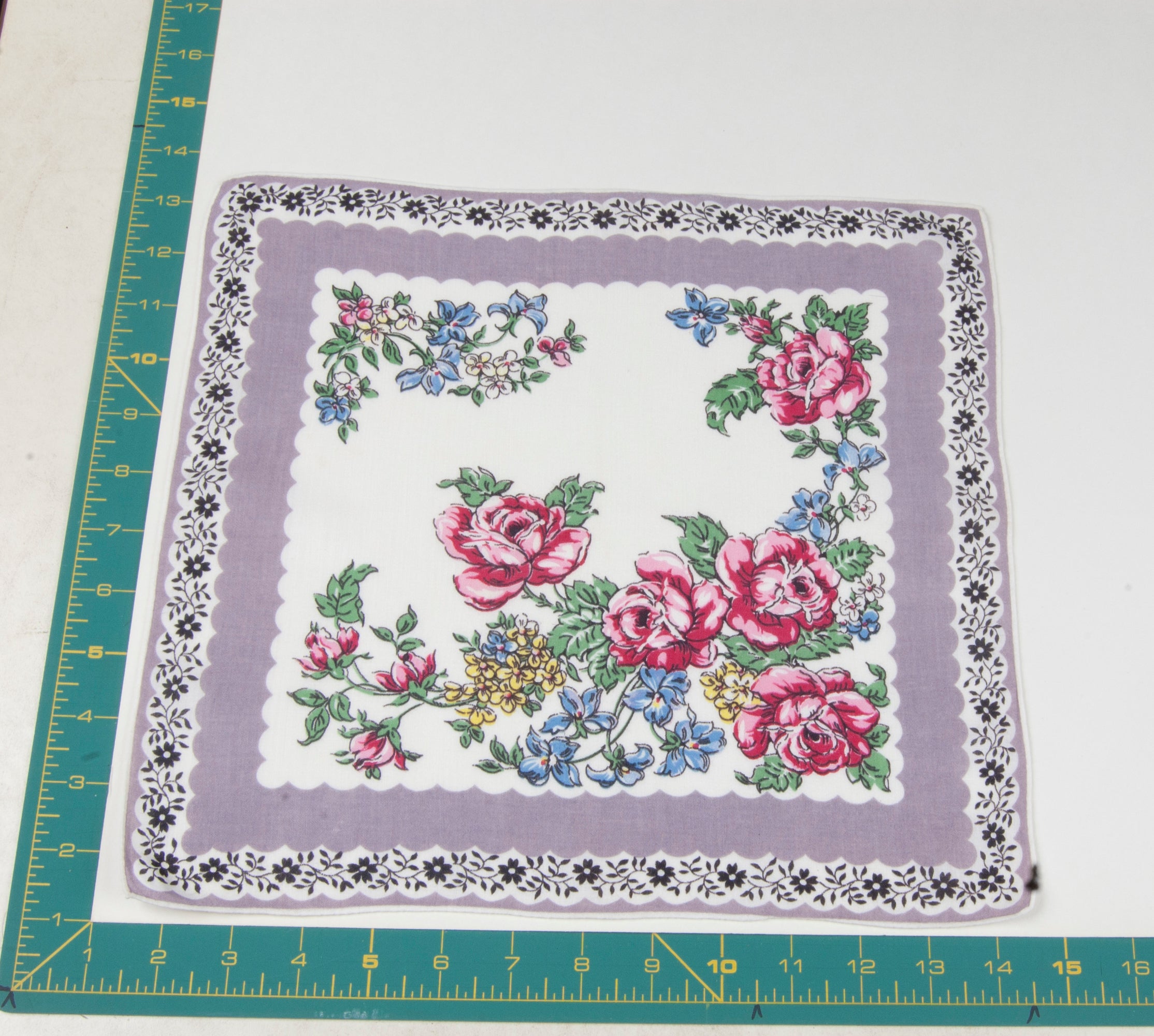 Floral vintage handkerchief - h0209
