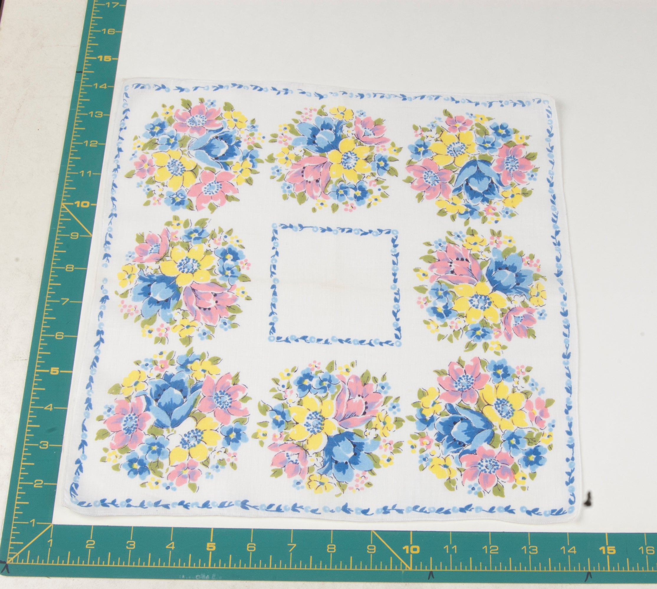 Floral vintage handkerchief - h0222