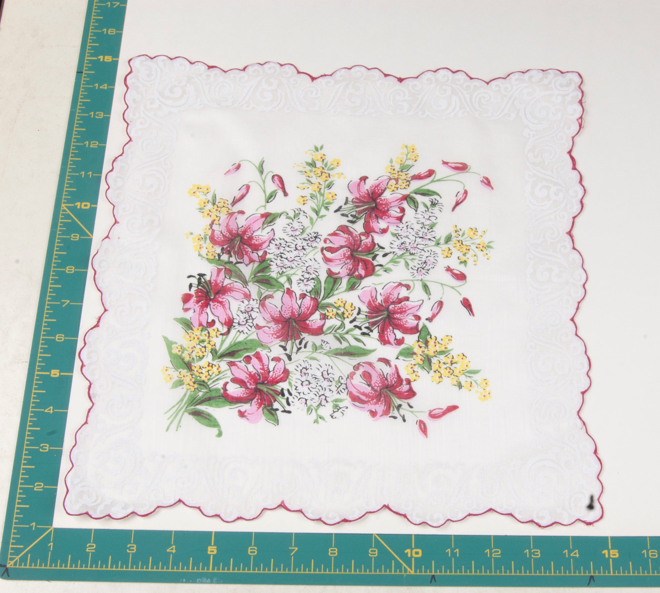Floral vintage handkerchief - h0227