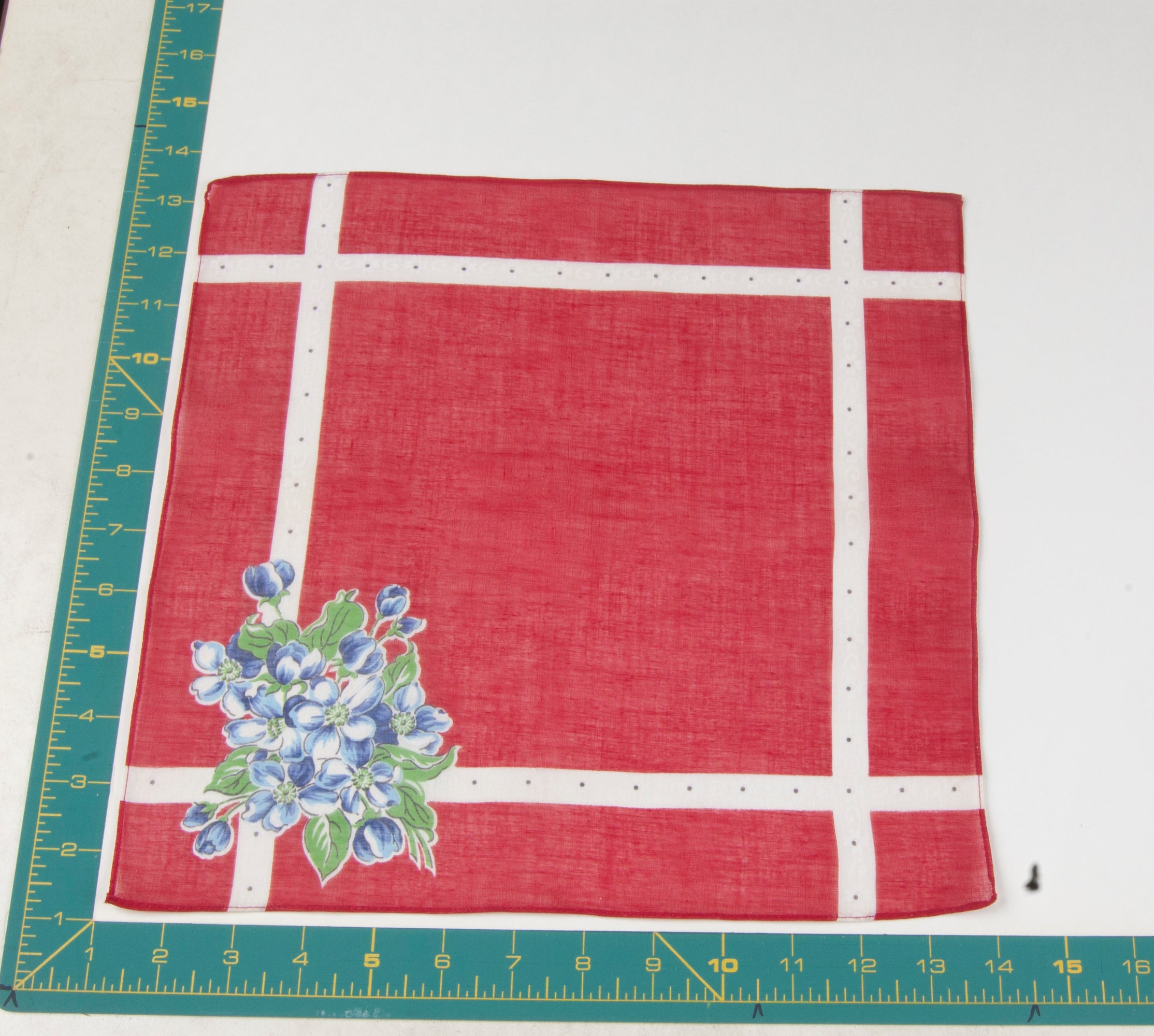 Floral vintage handkerchief - h0238