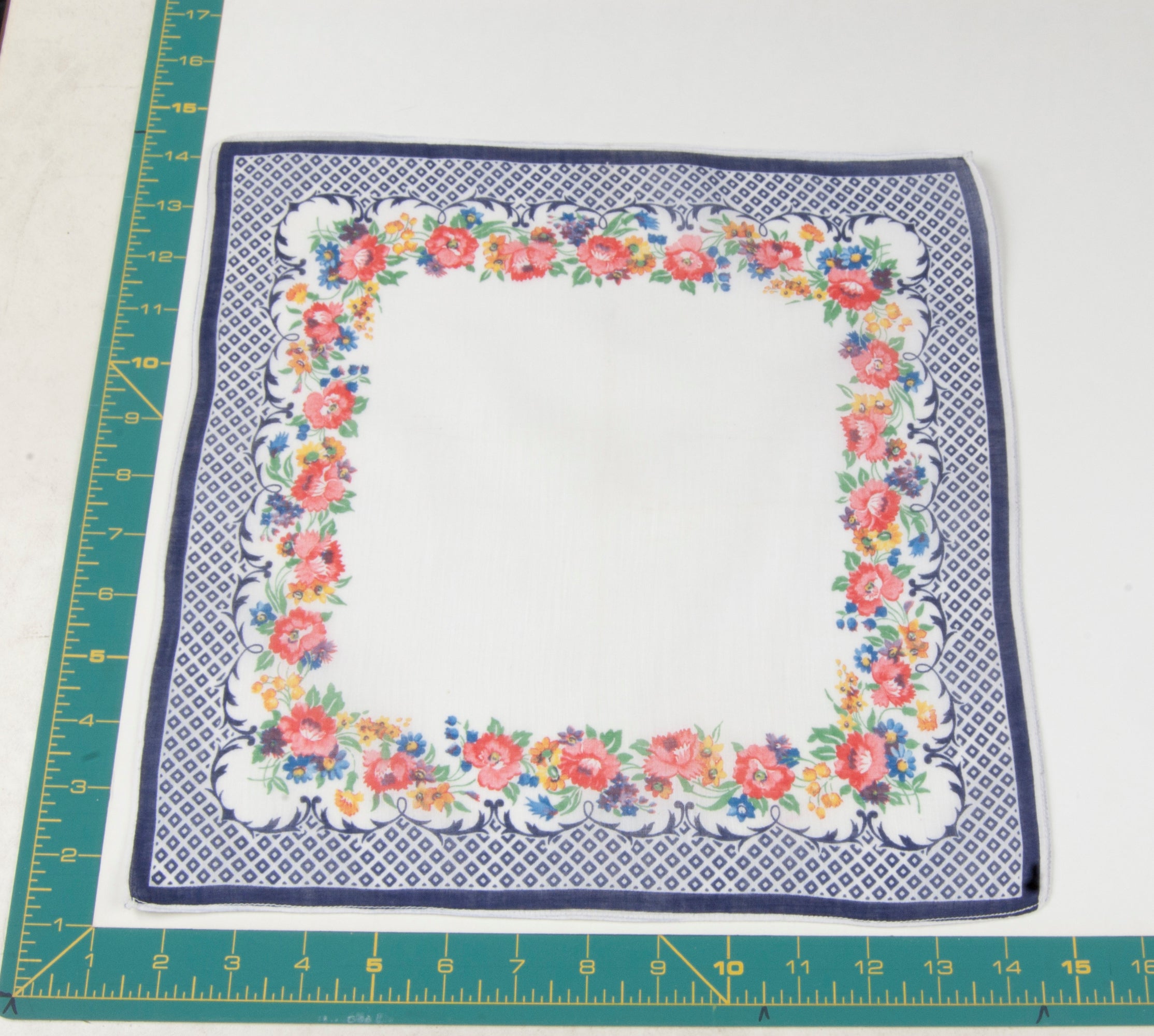 Floral vintage handkerchief - h0265