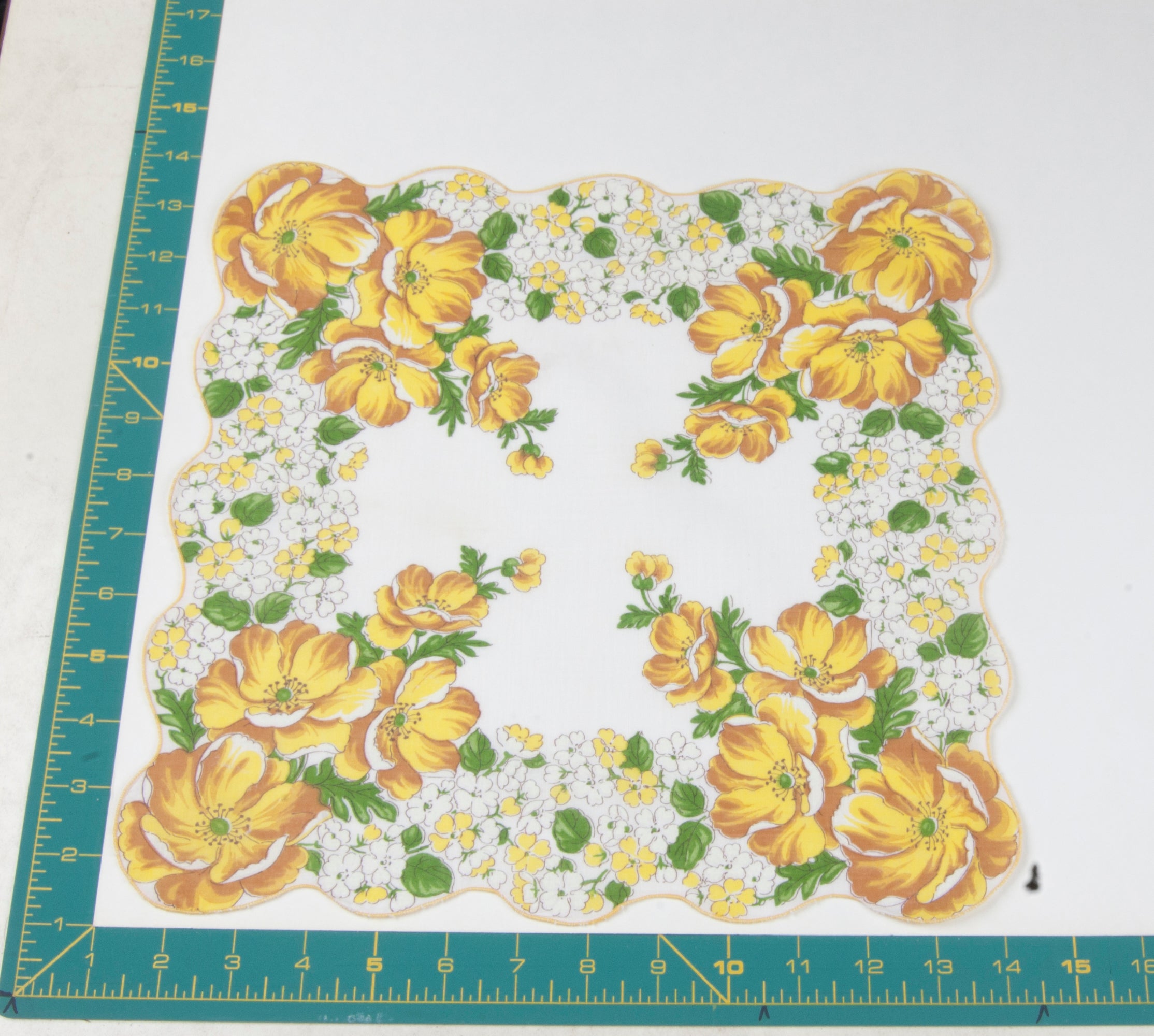 Floral vintage handkerchief - h0270