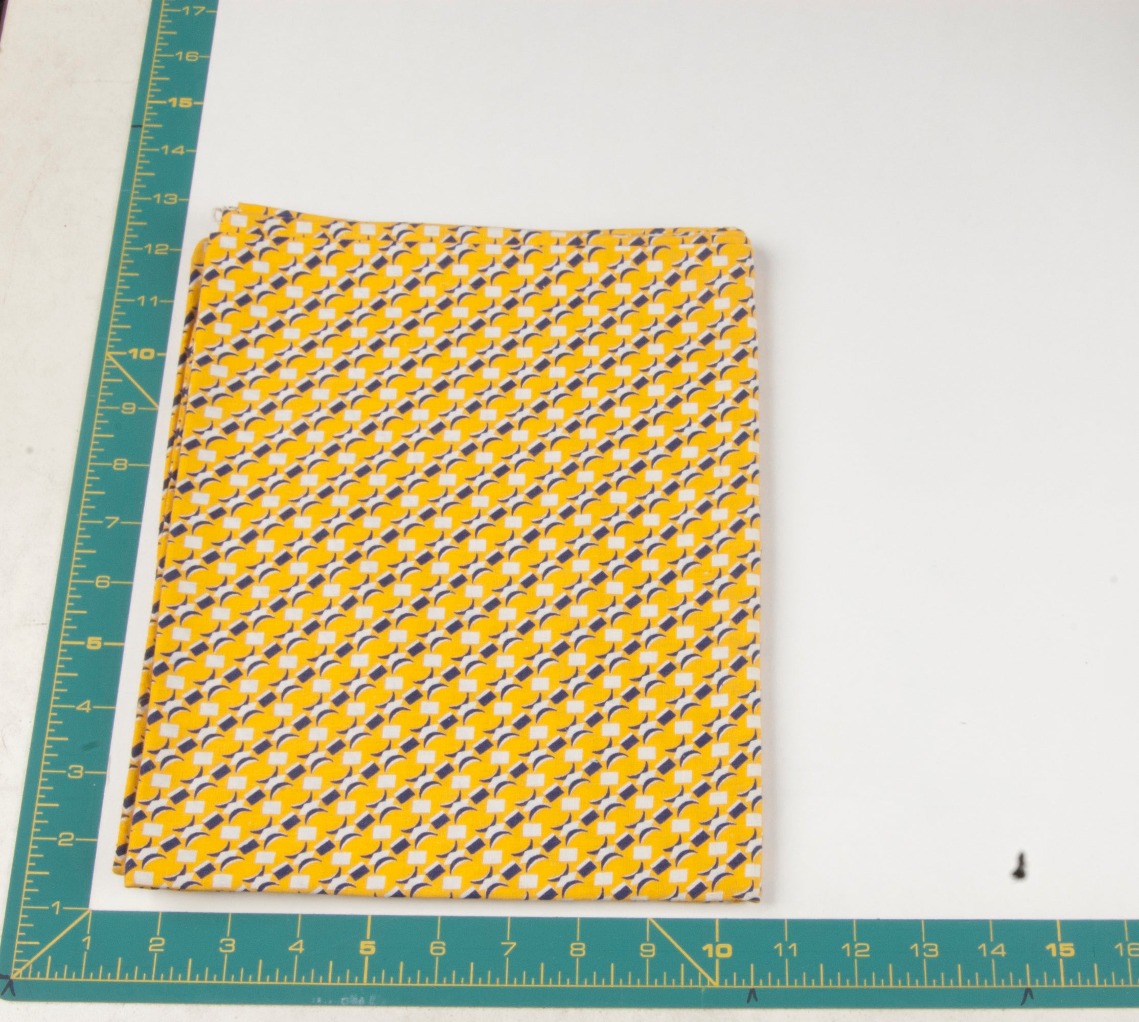 Feed Sack fabric - fs0236