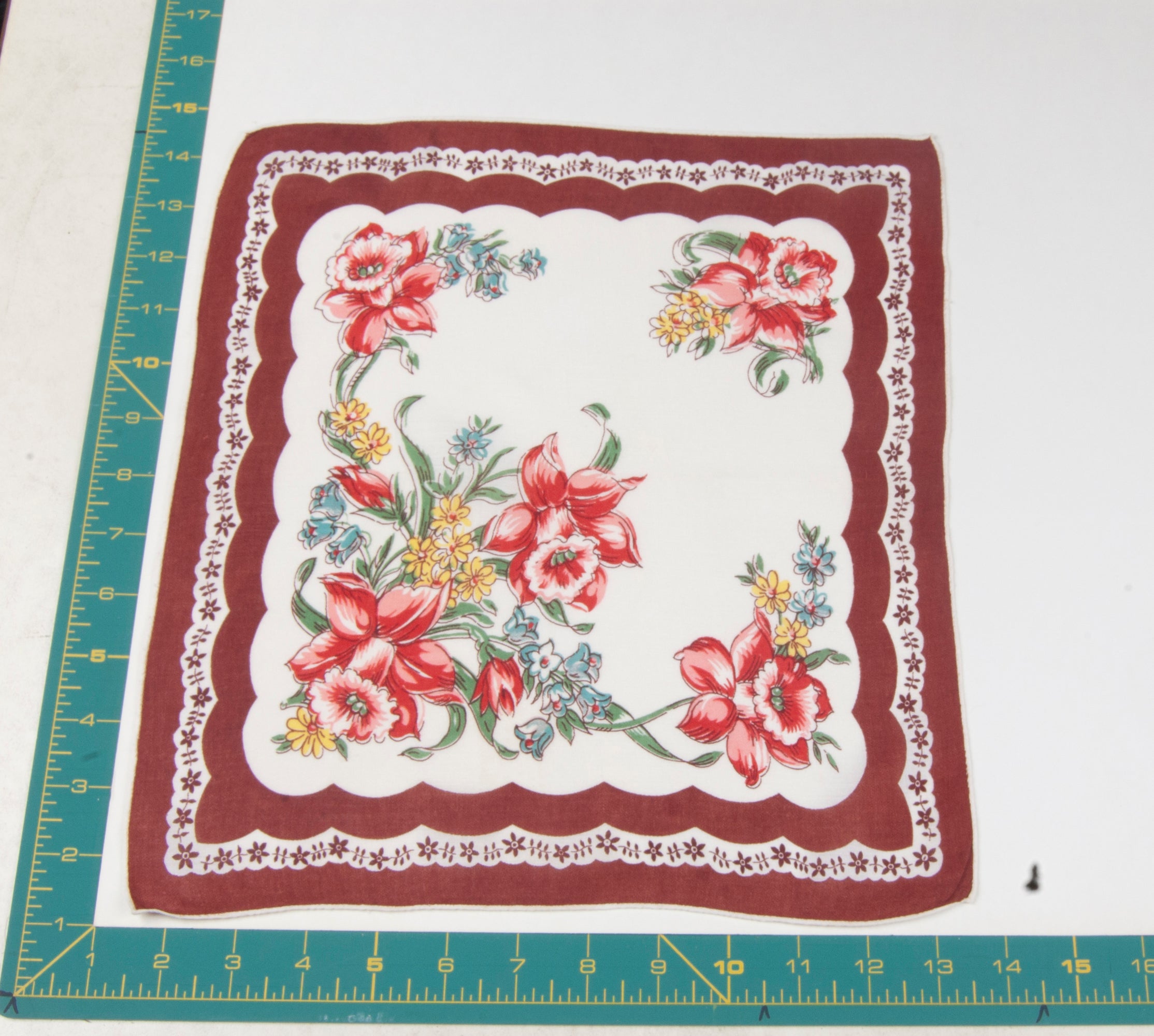 Floral vintage handkerchief - h0283