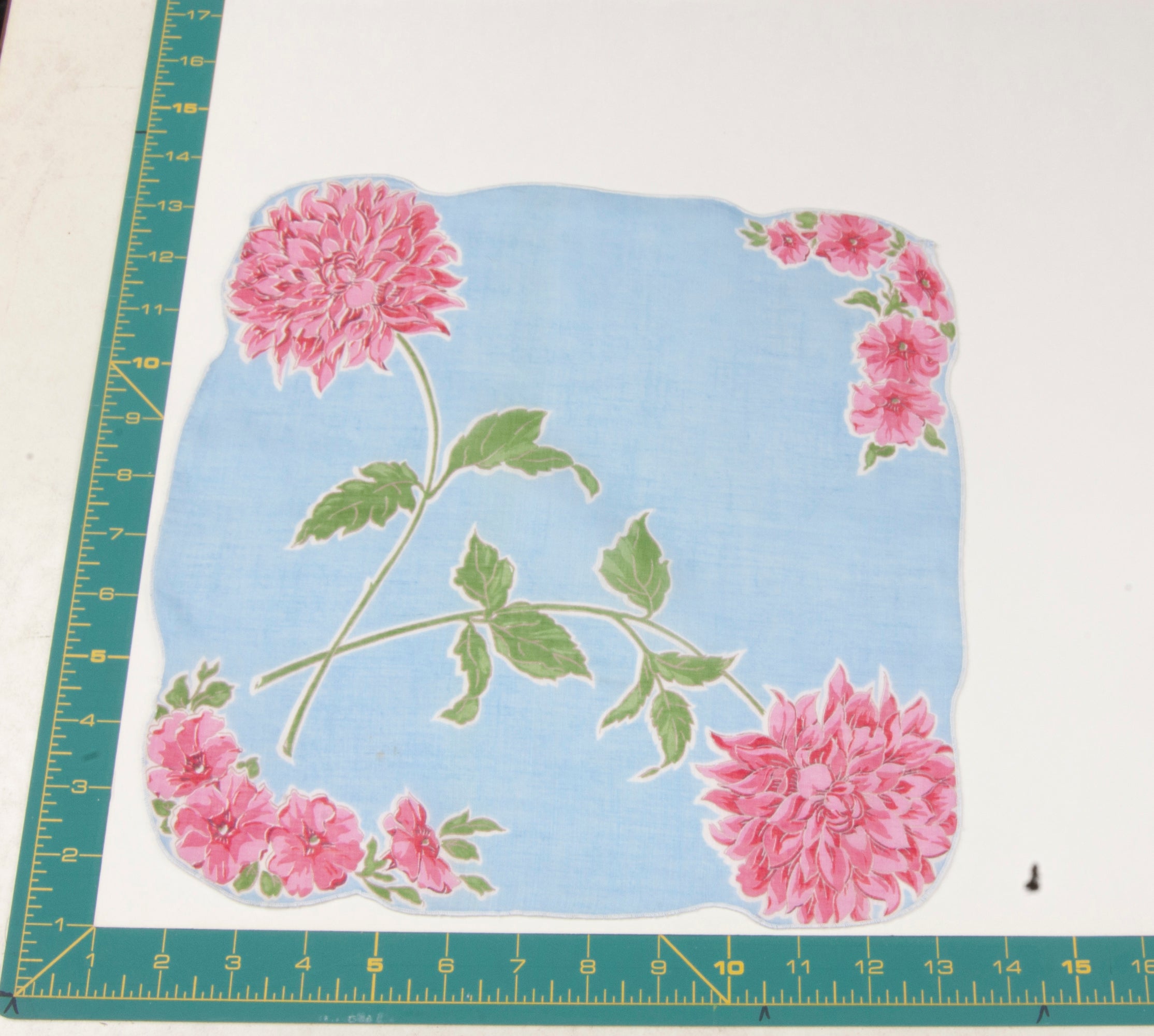 Floral vintage handkerchief - h0291