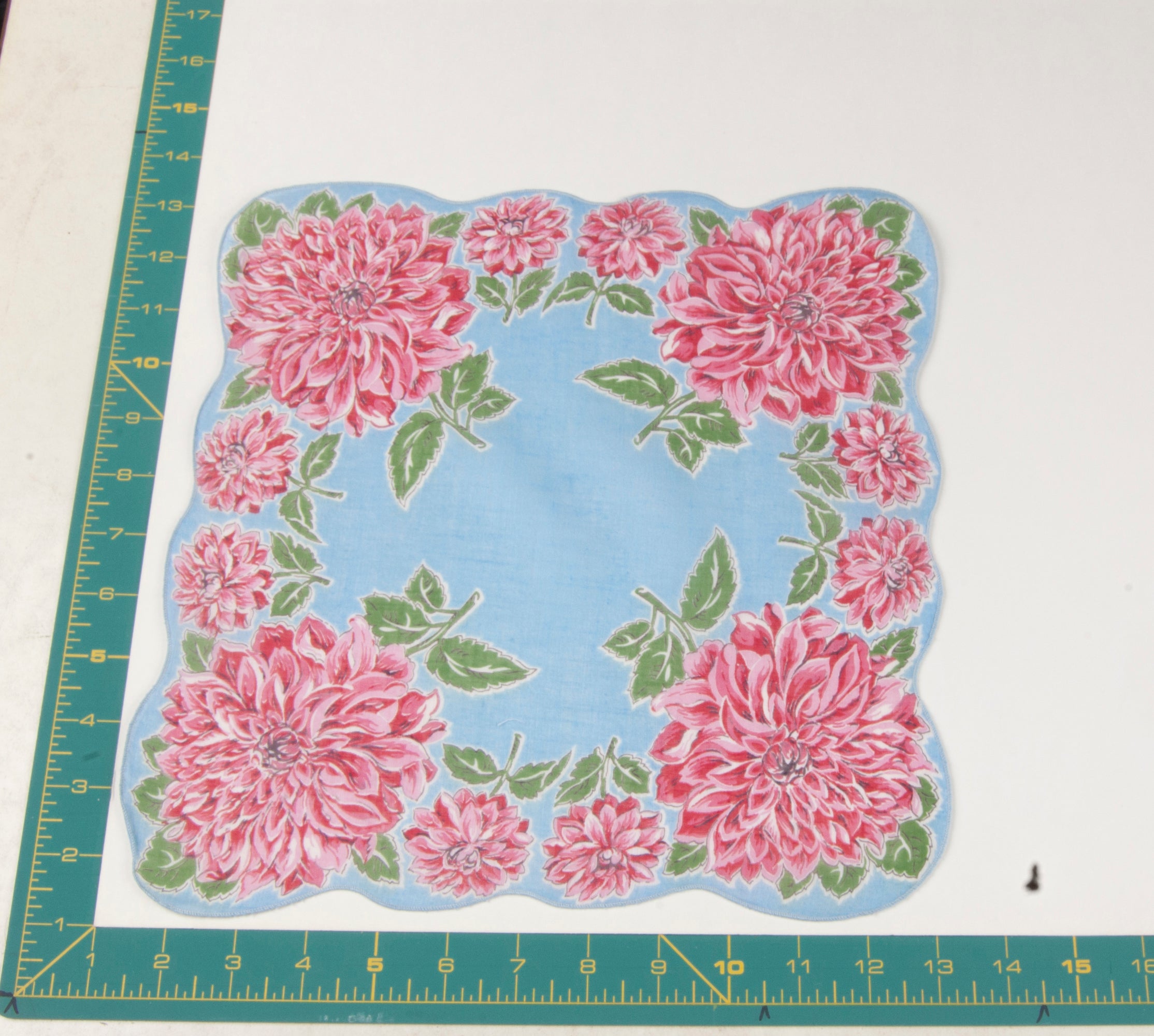 Floral vintage handkerchief - h0292