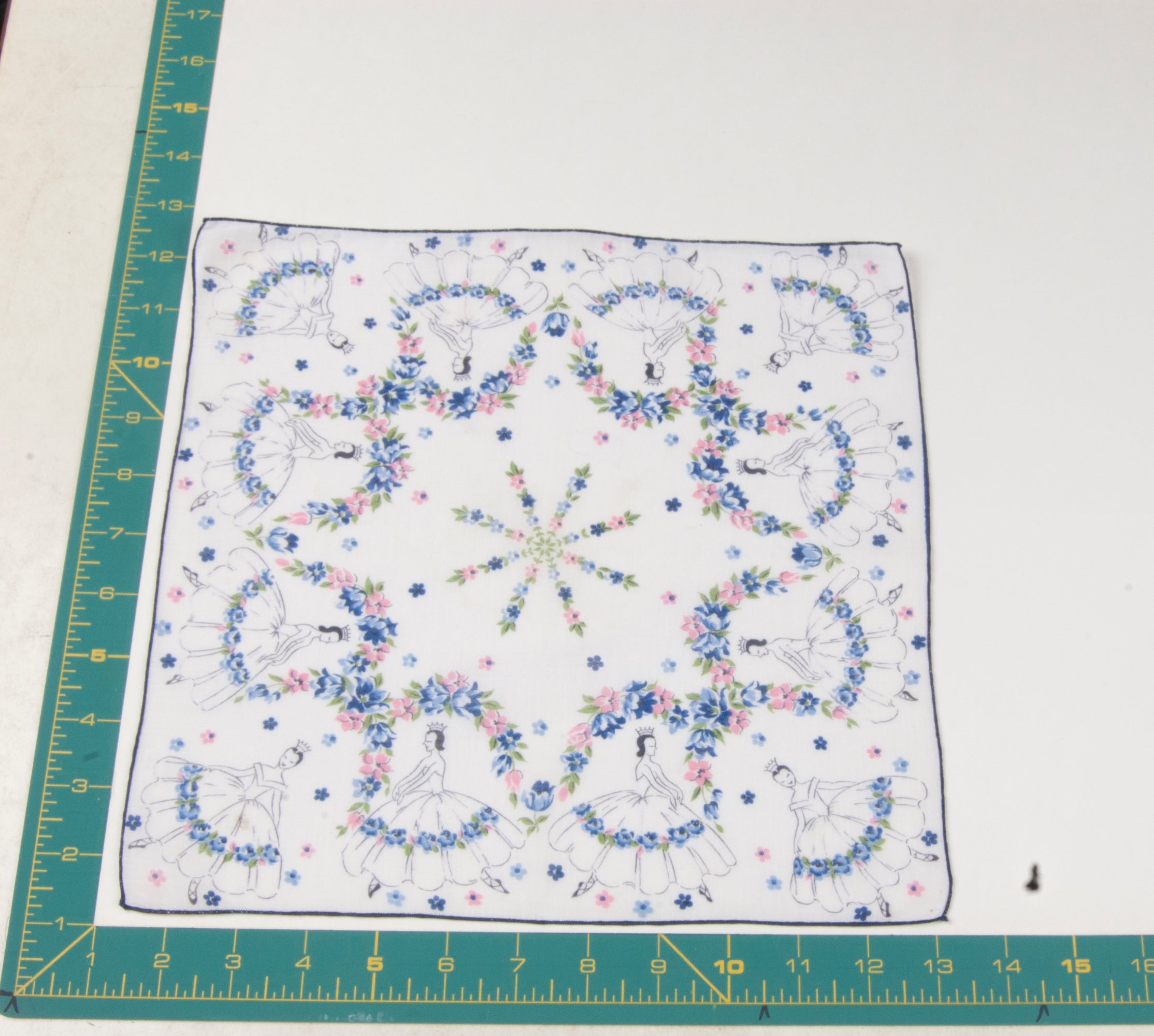 Floral vintage handkerchief - h0309