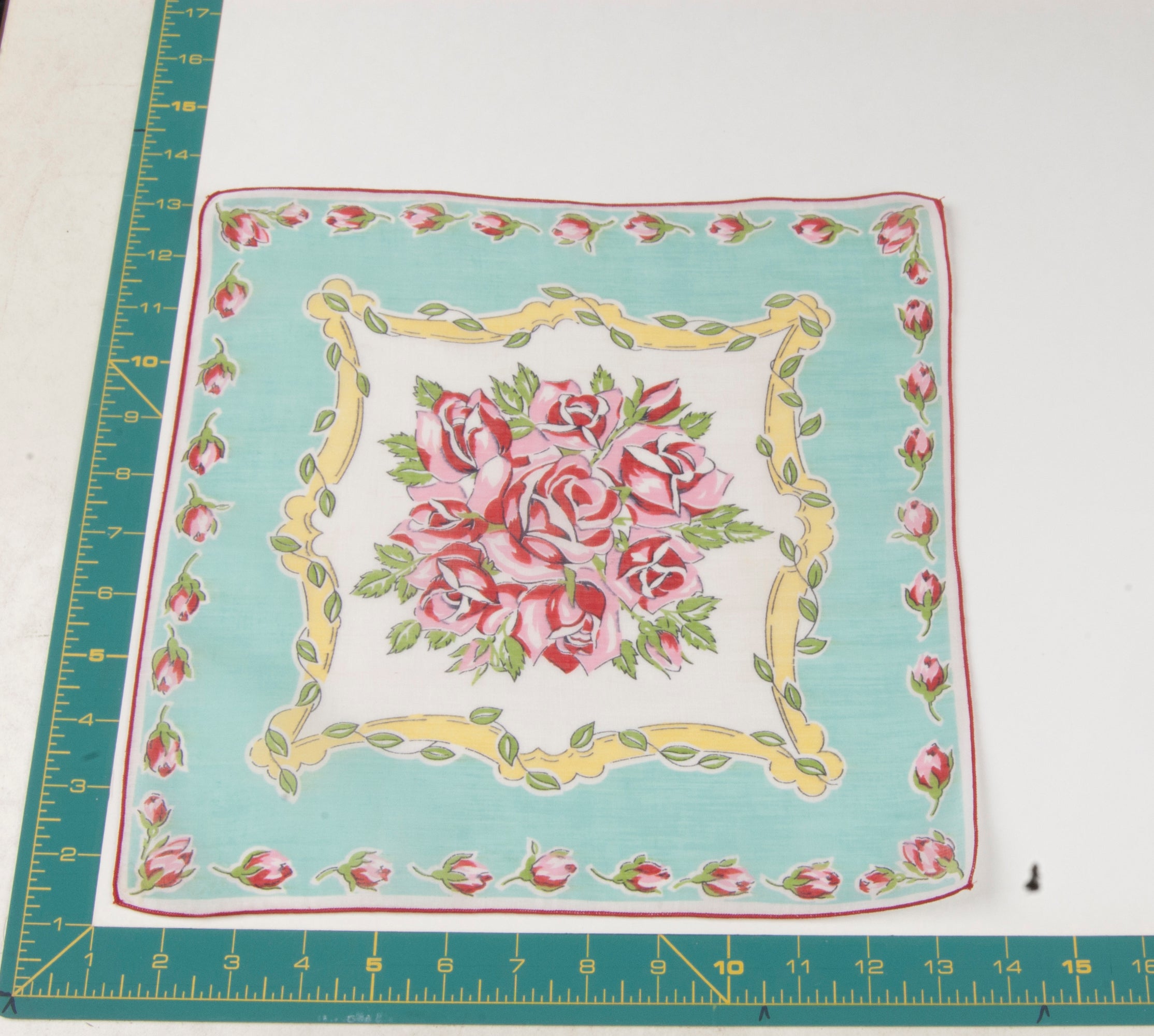 Floral vintage handkerchief - h0327