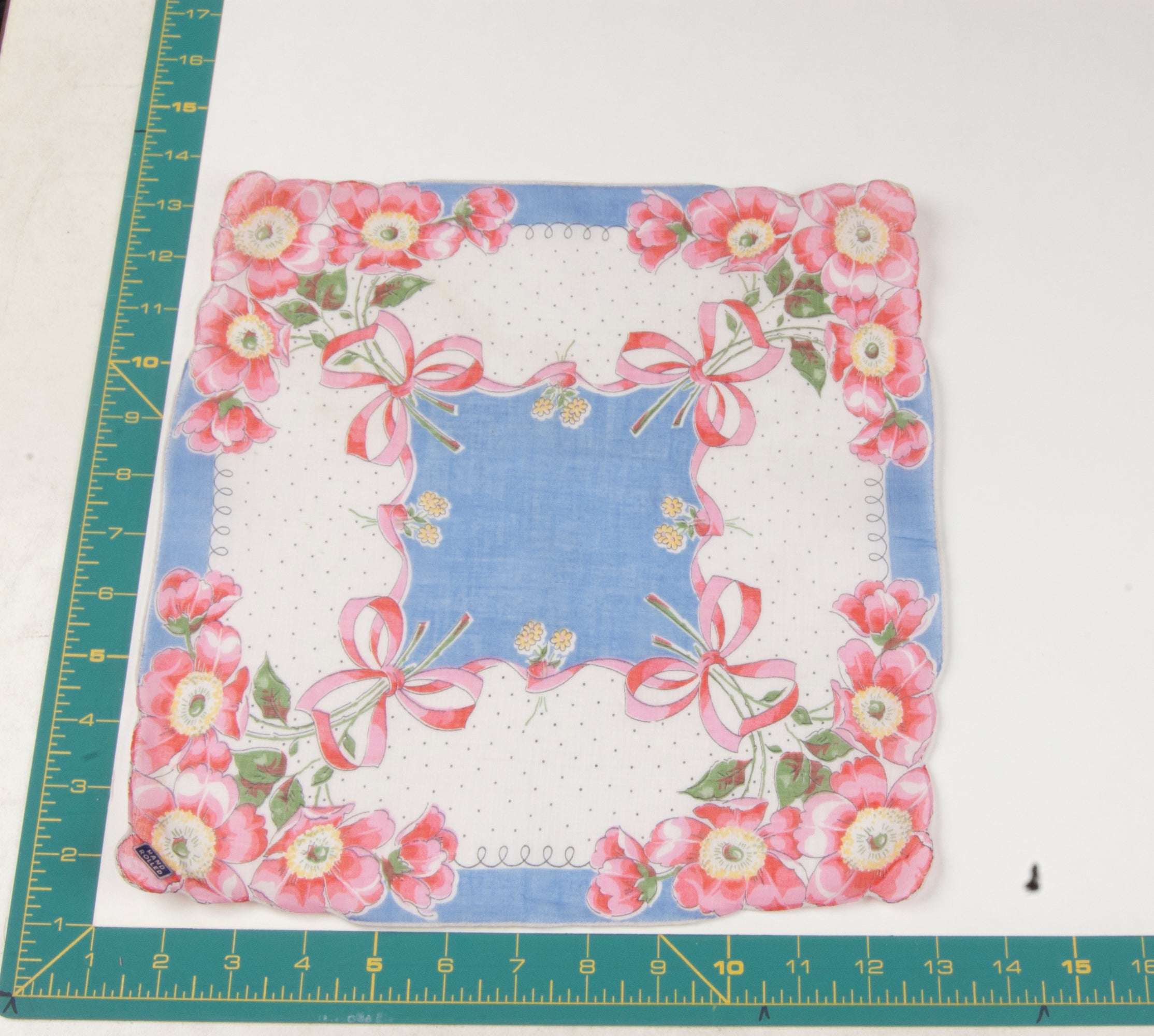 Floral vintage handkerchief - h0341