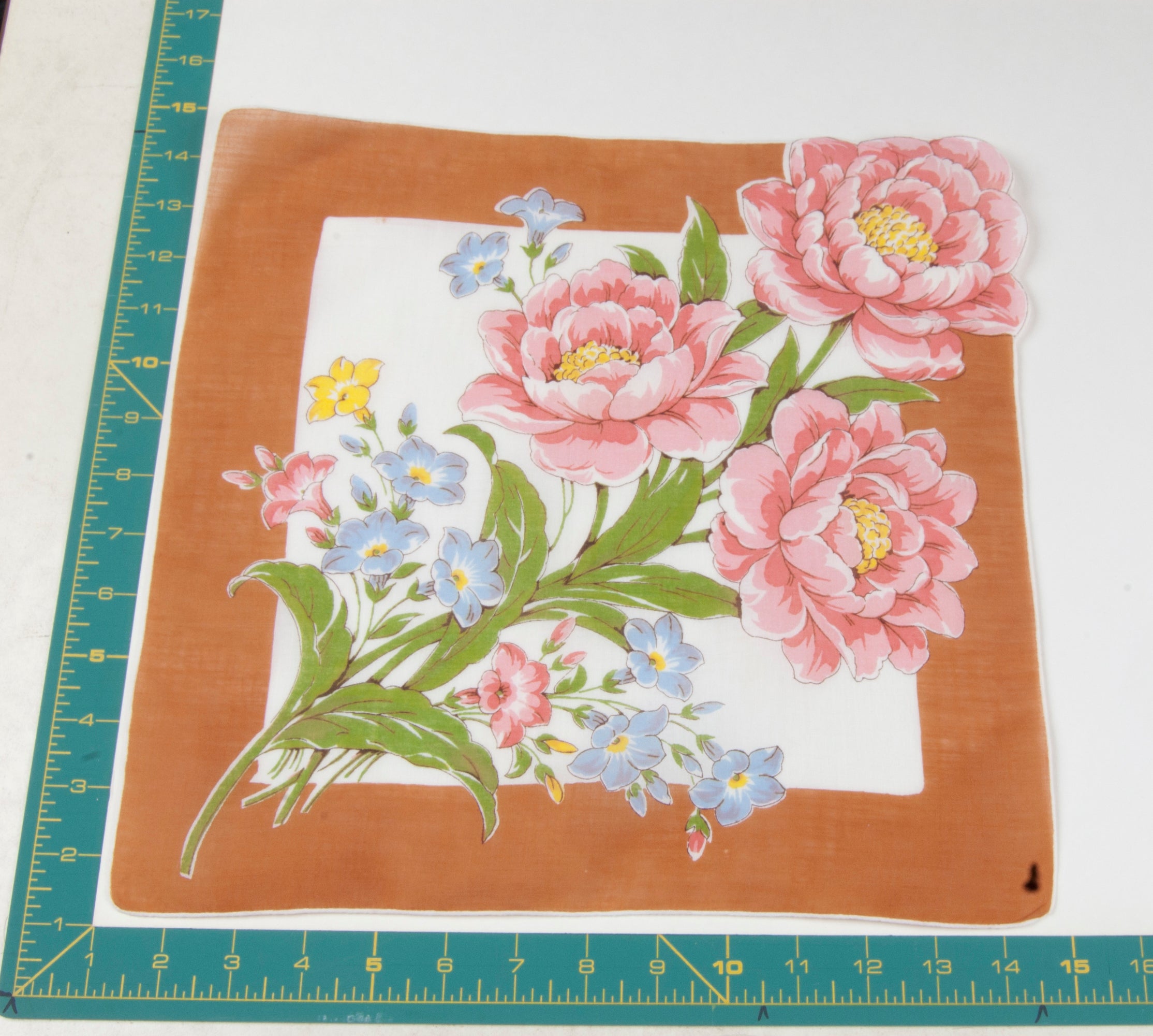 Floral vintage handkerchief - h0347