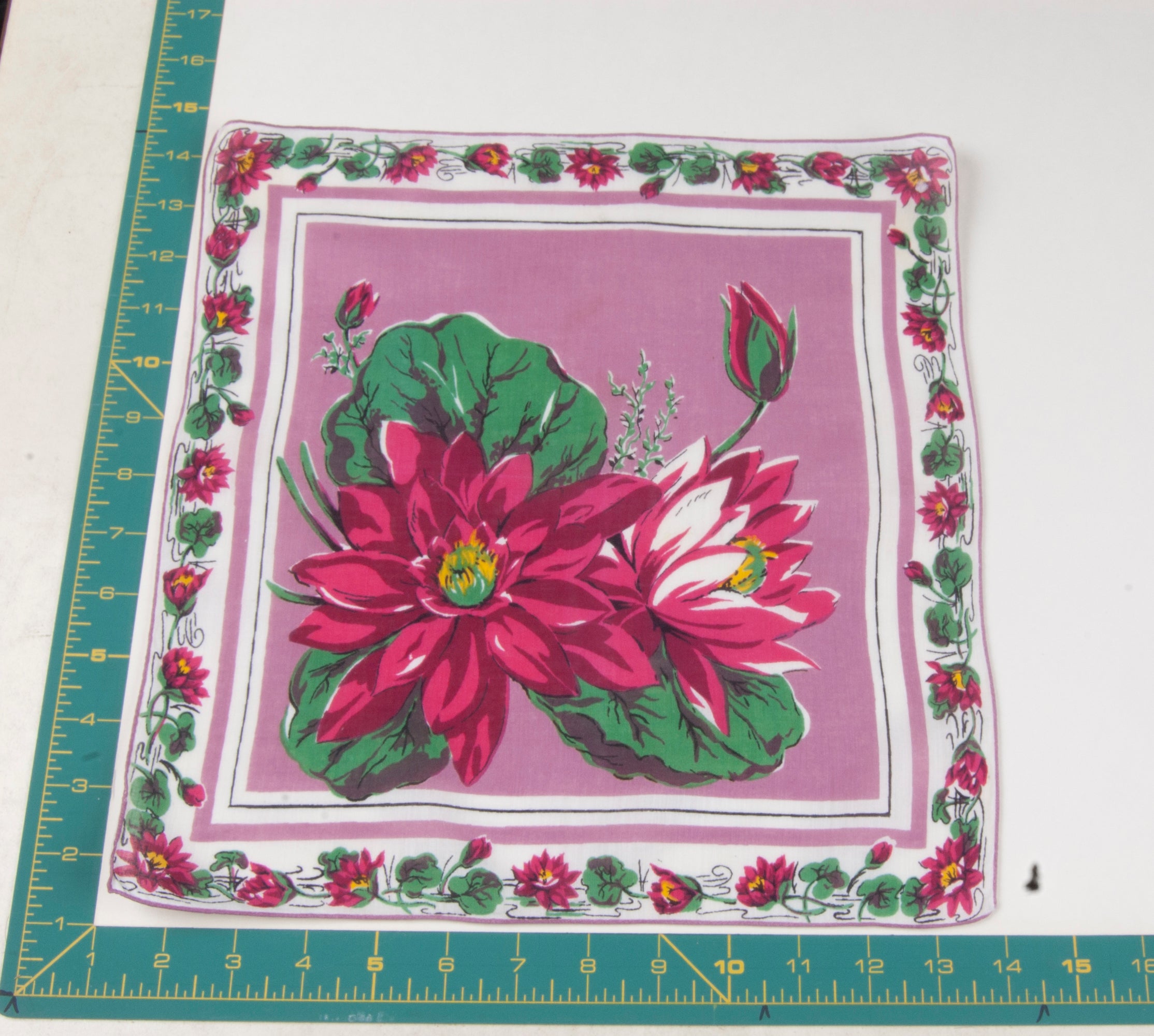 Floral vintage handkerchief - h0354