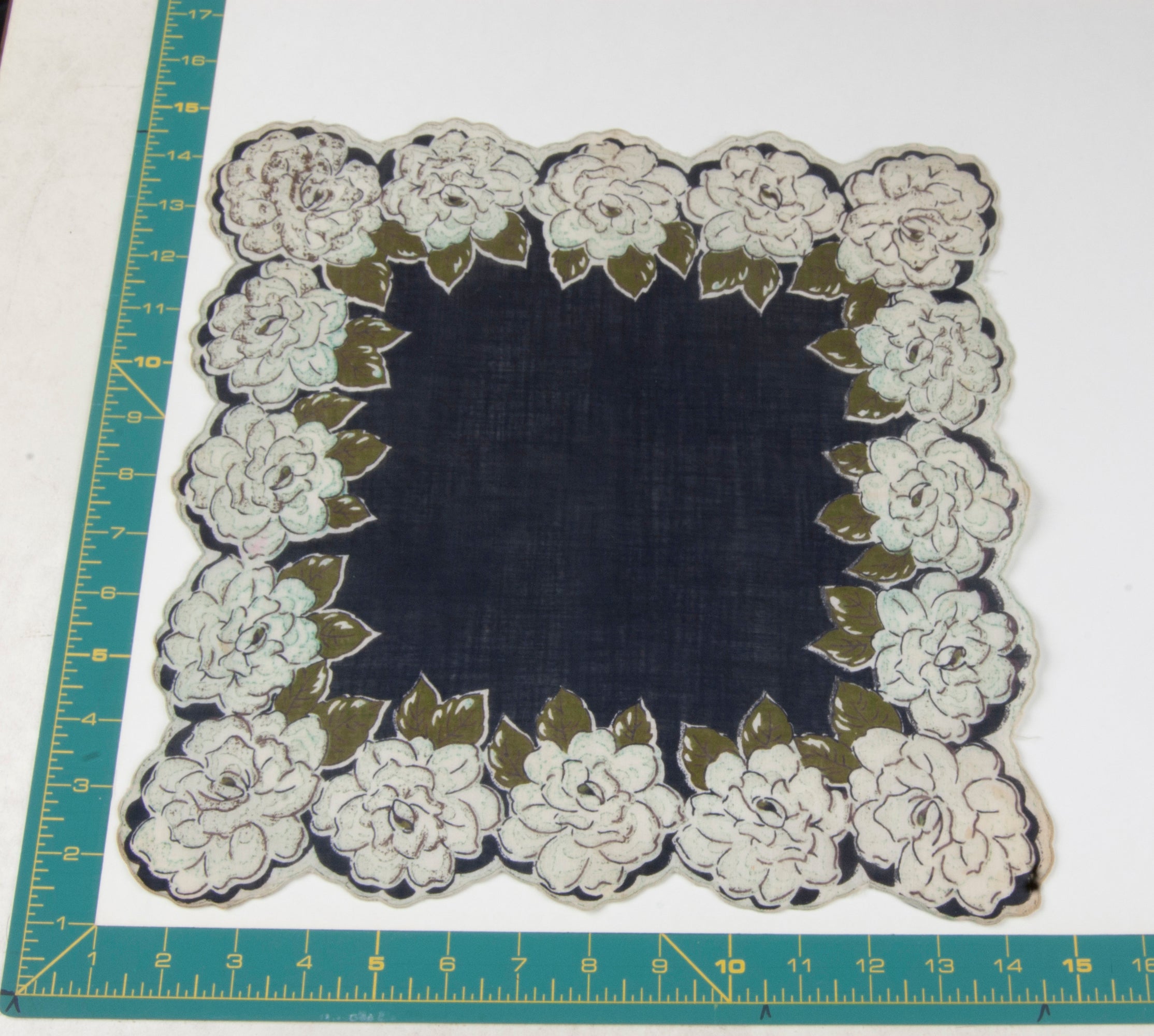 Floral vintage handkerchief - h0378