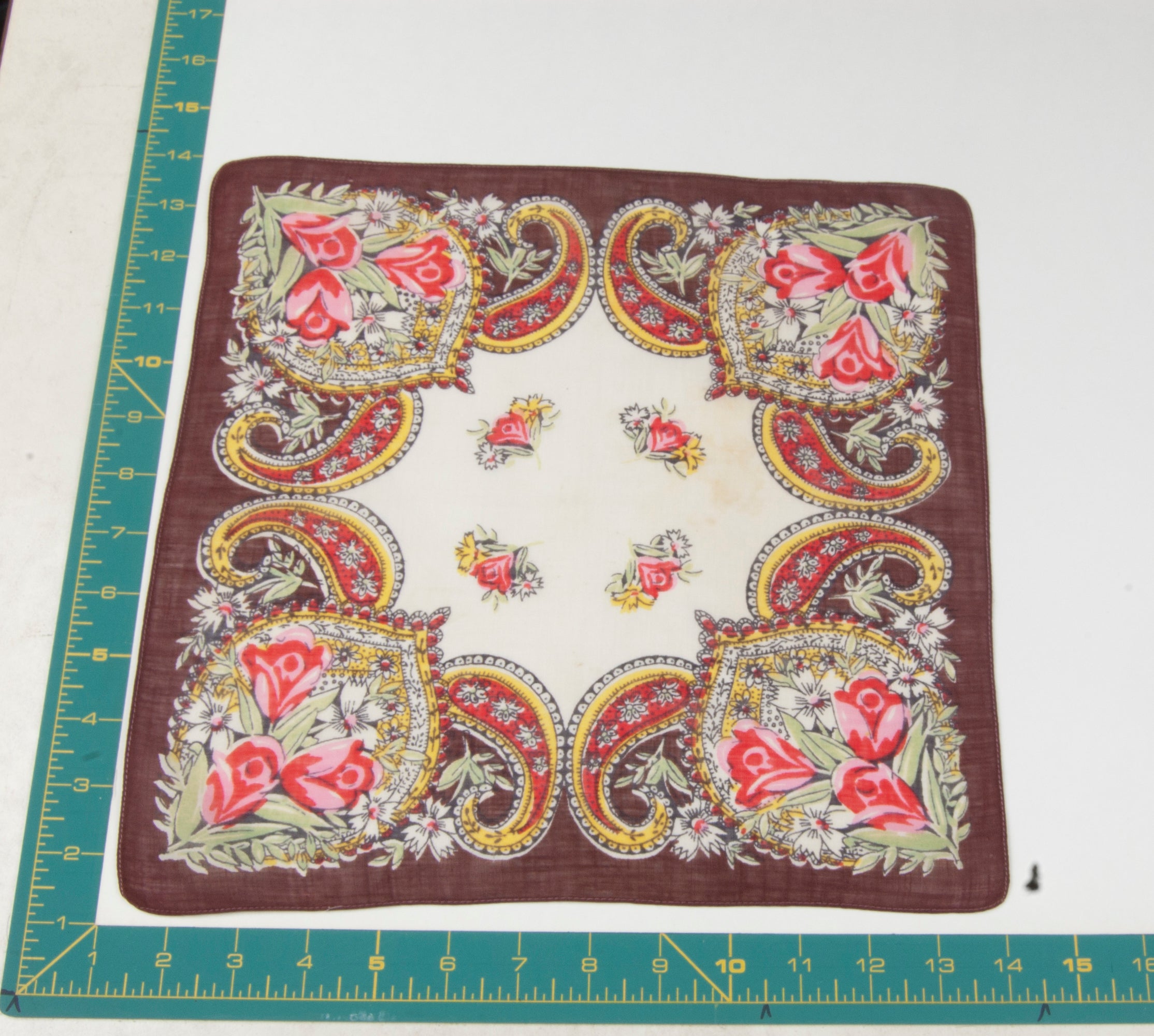 Floral vintage handkerchief - h0381