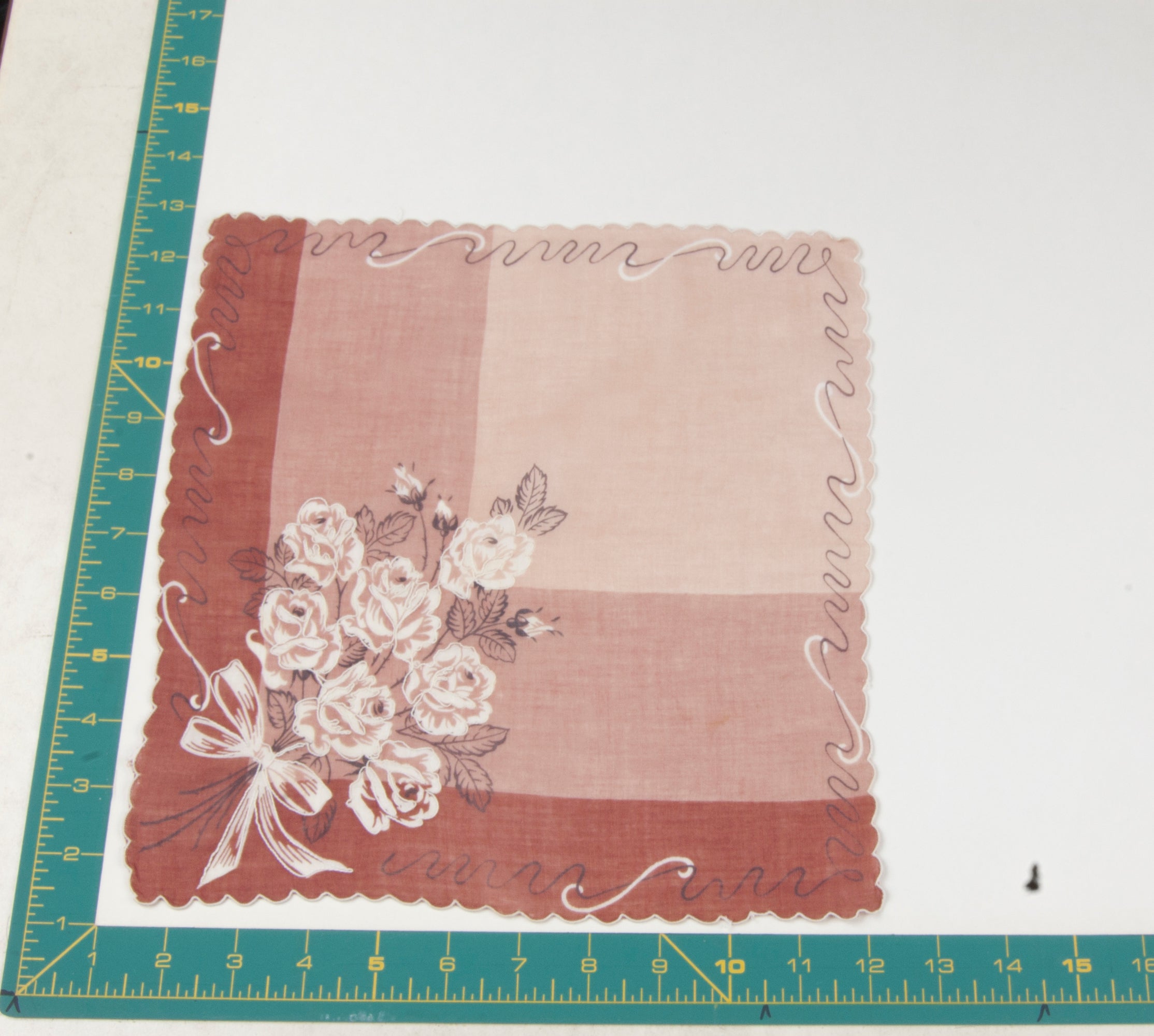 Floral vintage handkerchief - h0388