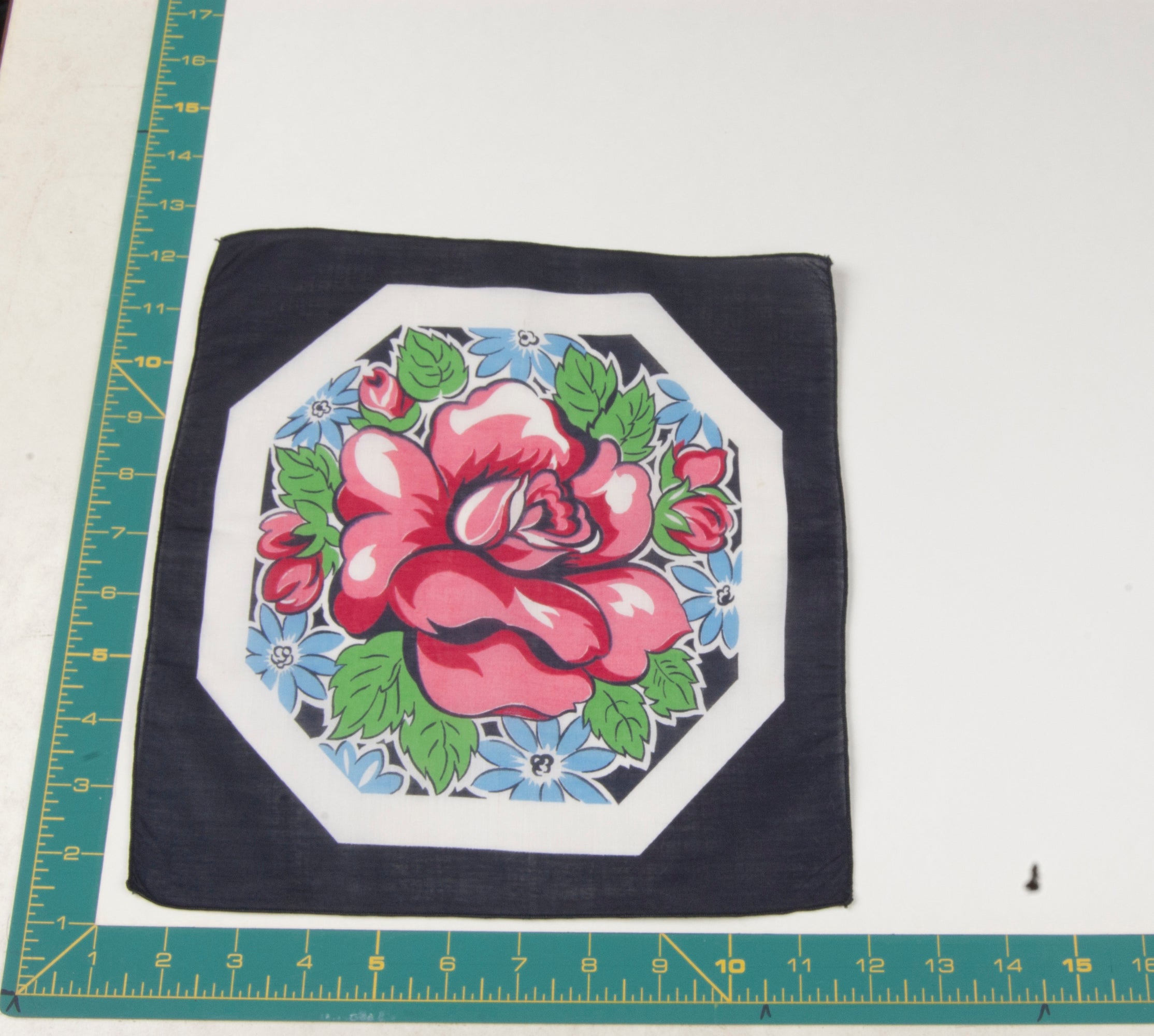 Floral vintage handkerchief - h0390