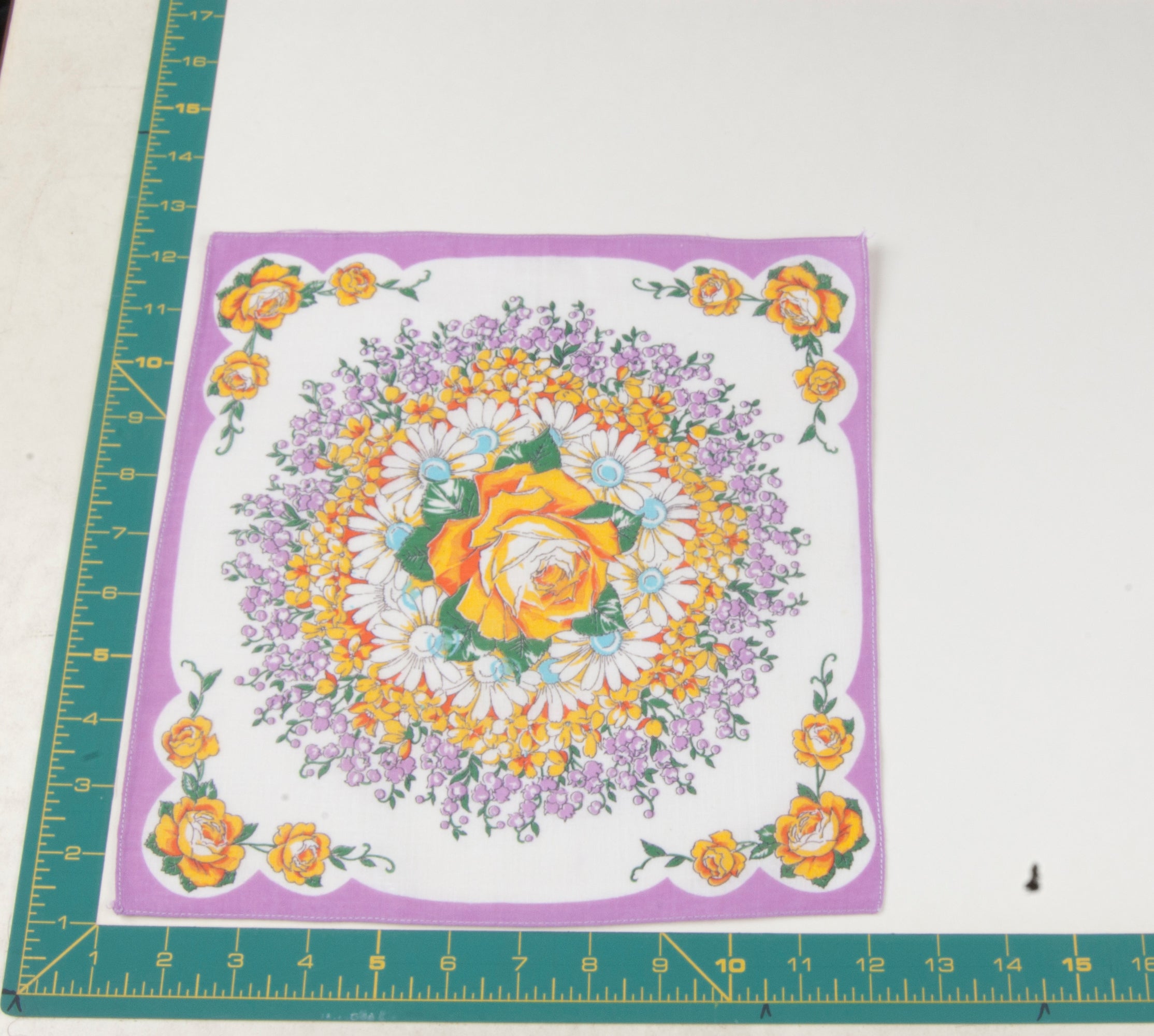 Floral vintage handkerchief - h0440