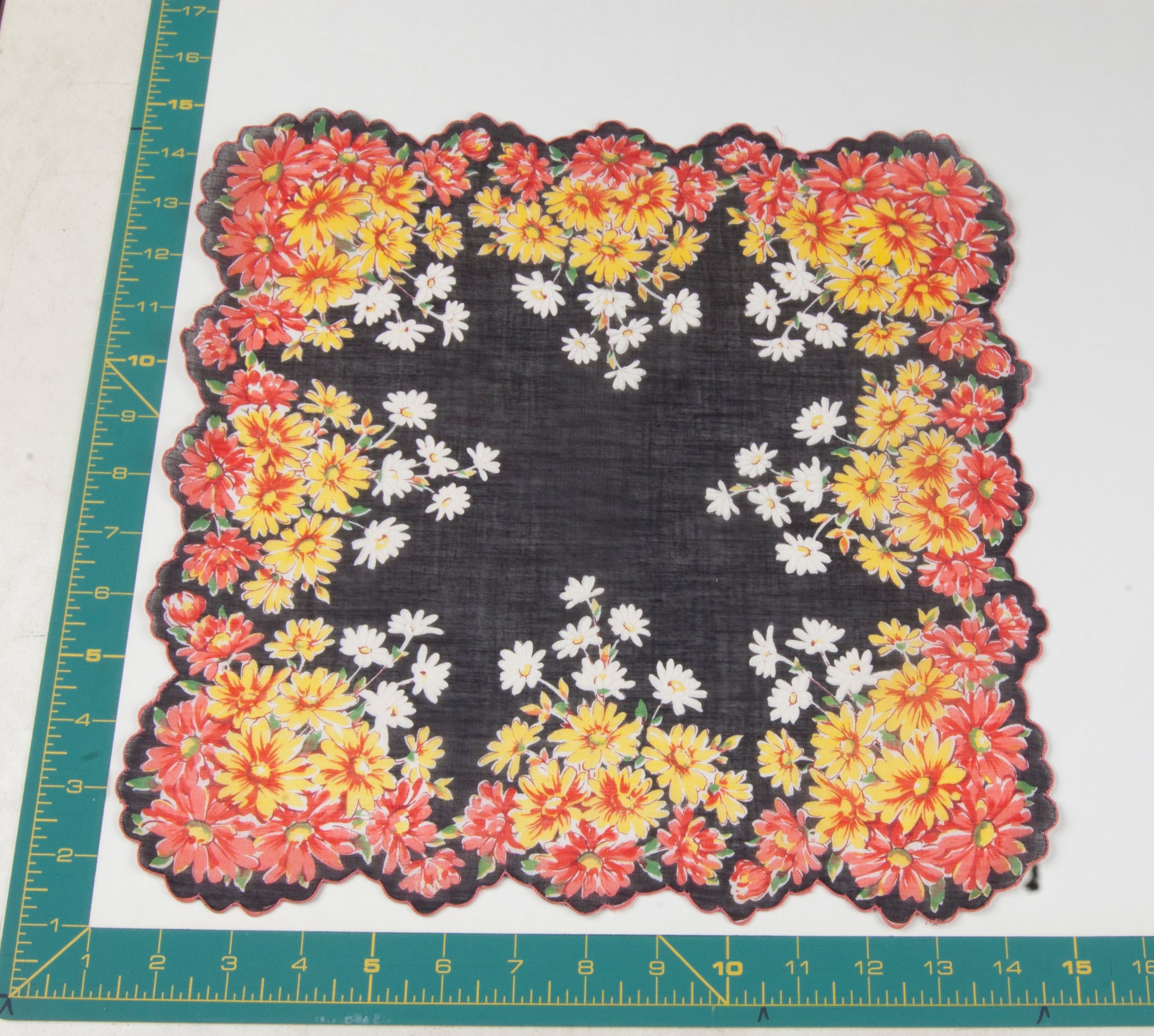 Floral vintage handkerchief - h0453