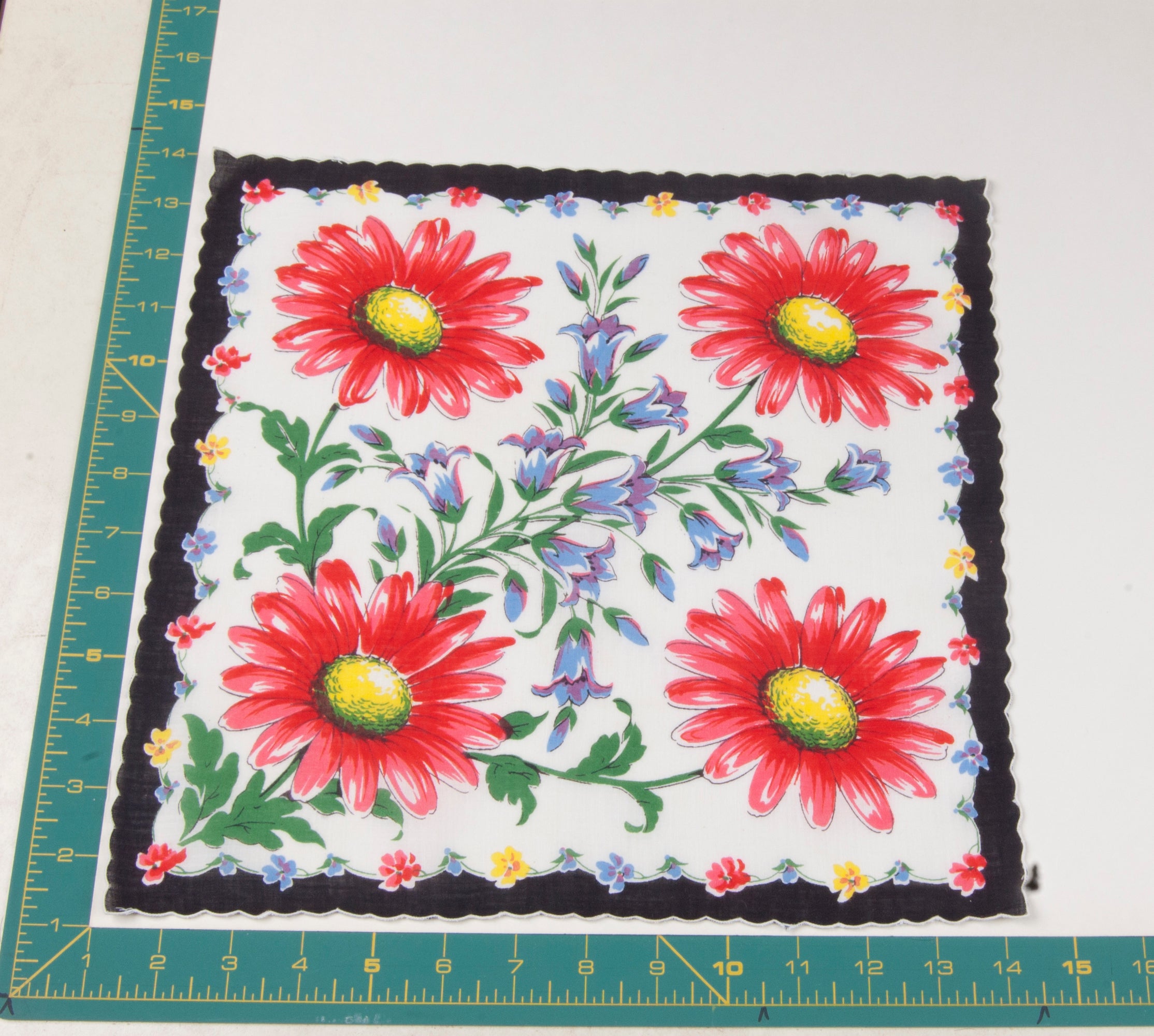 Floral vintage handkerchief - h0457