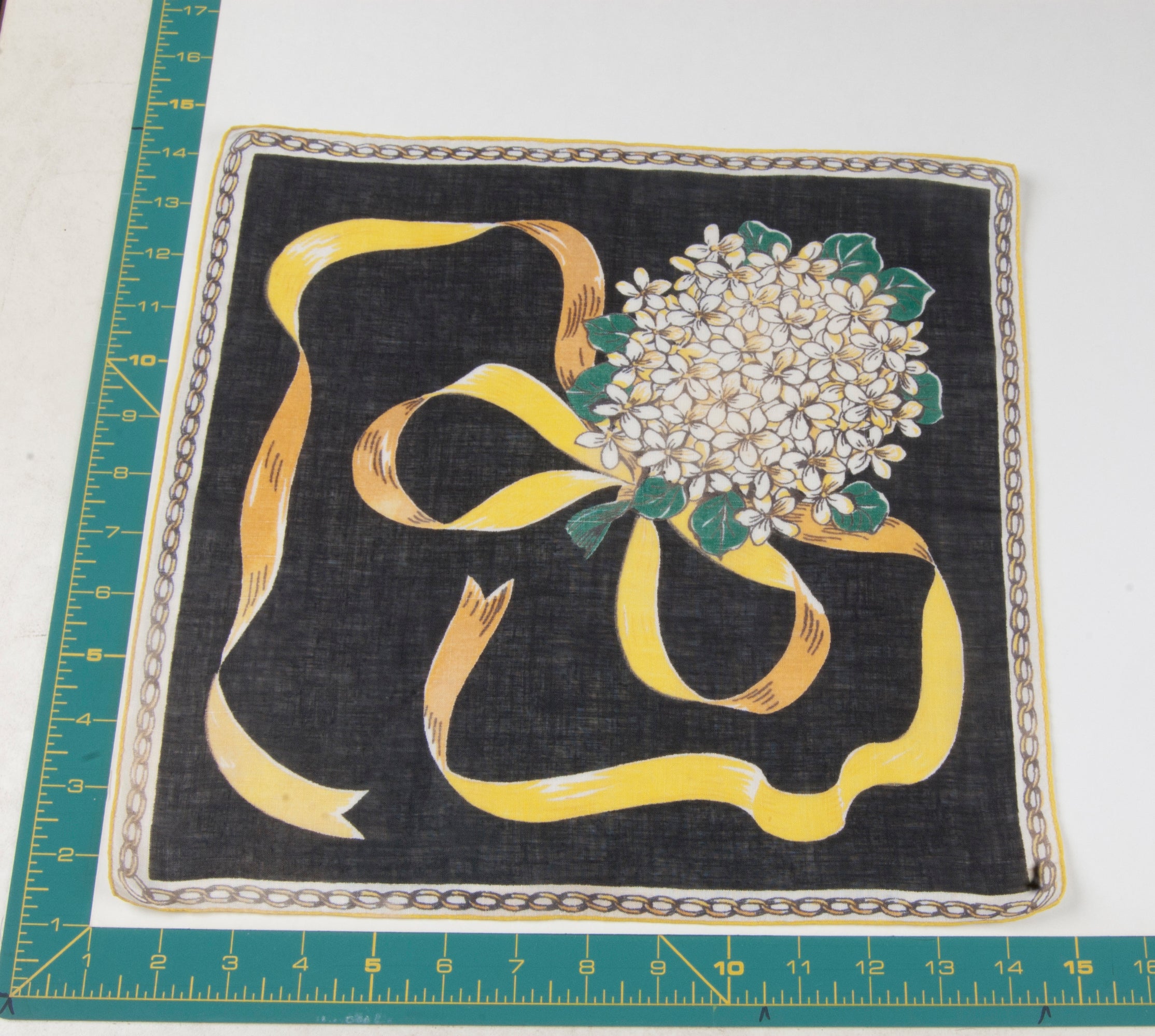 Floral vintage handkerchief - h0459