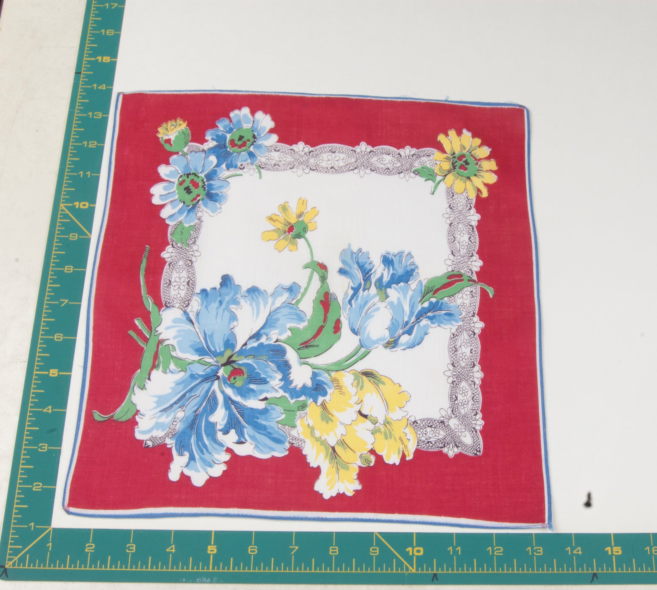 Floral vintage handkerchief - h0460